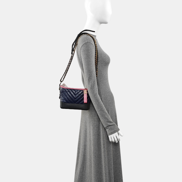 Authenticated pre-owned  GABRIELLE Small Quilted Calfskin Multicolor - Shoulder Bag at Looply