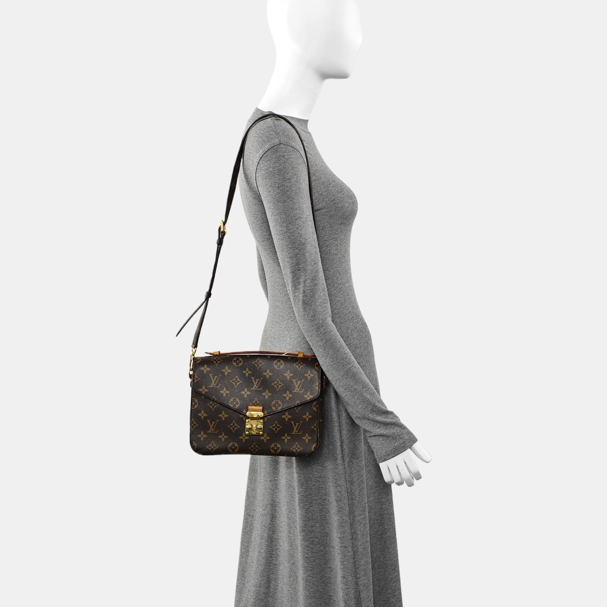 Authenticated pre-owned  MÉTIS MM Monogram Coated Canvas Brown - Shoulder Bag at Looply