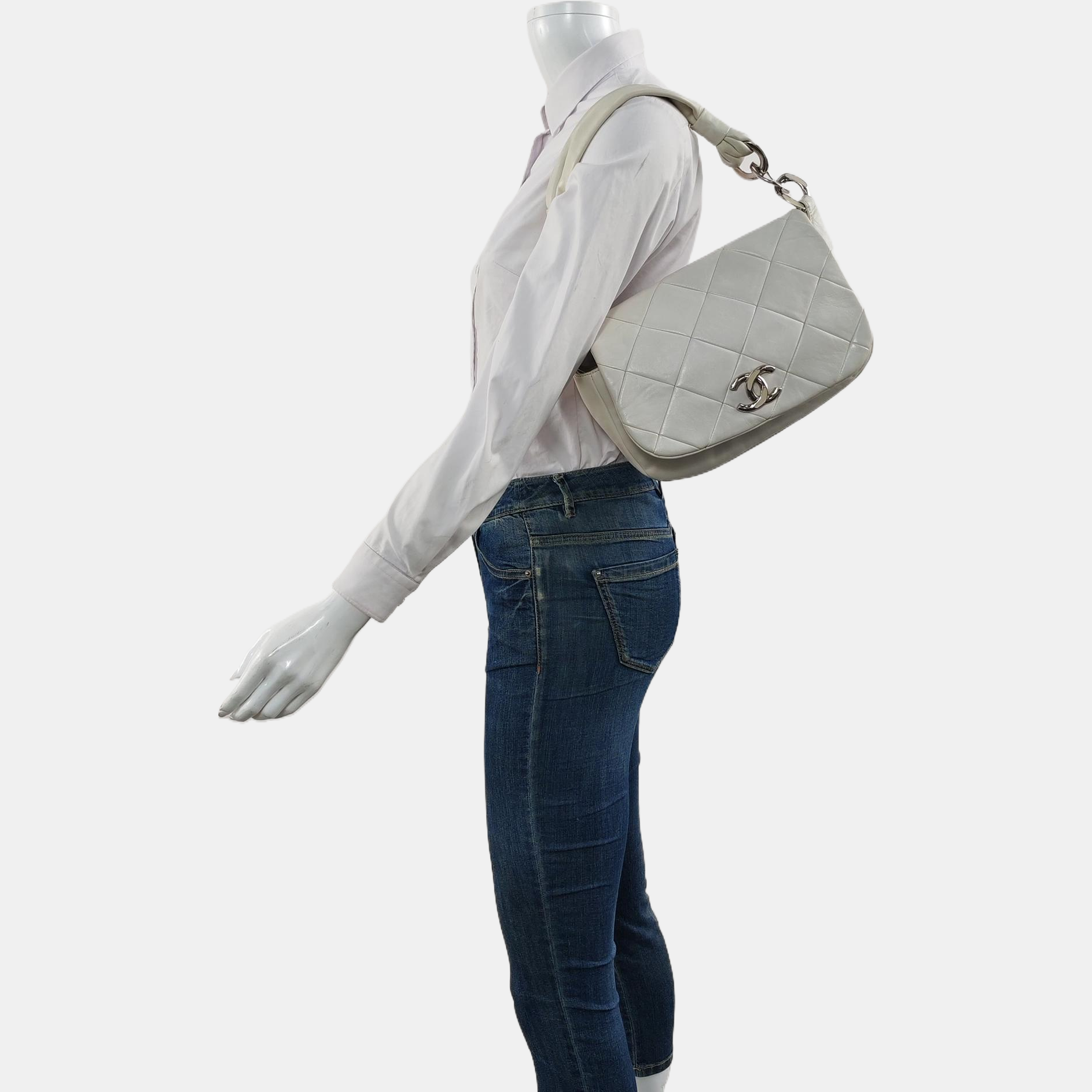 ON THE ROAD Quilted Calfskin White