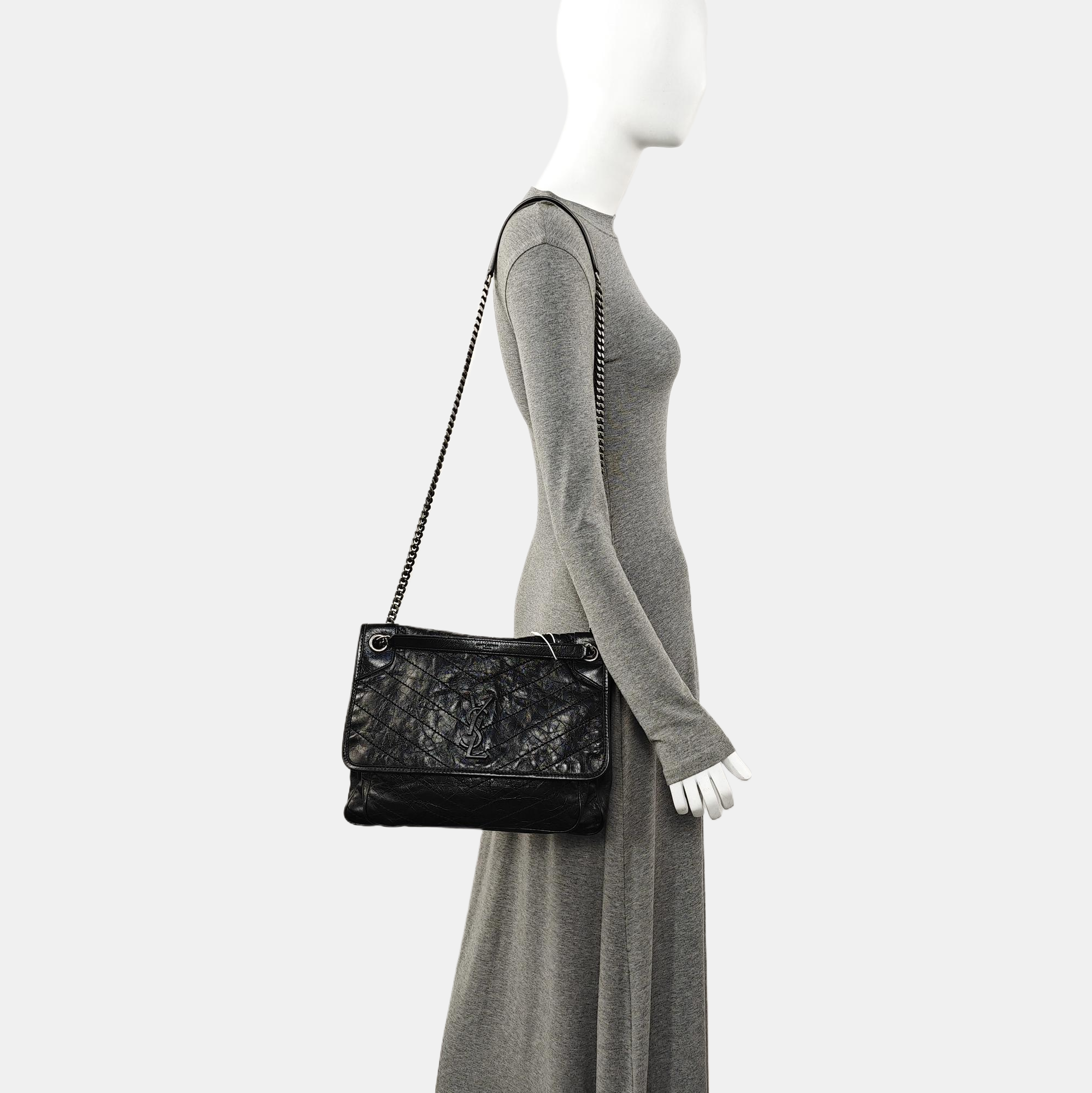 NIKI Large Chevron Calfskin Black