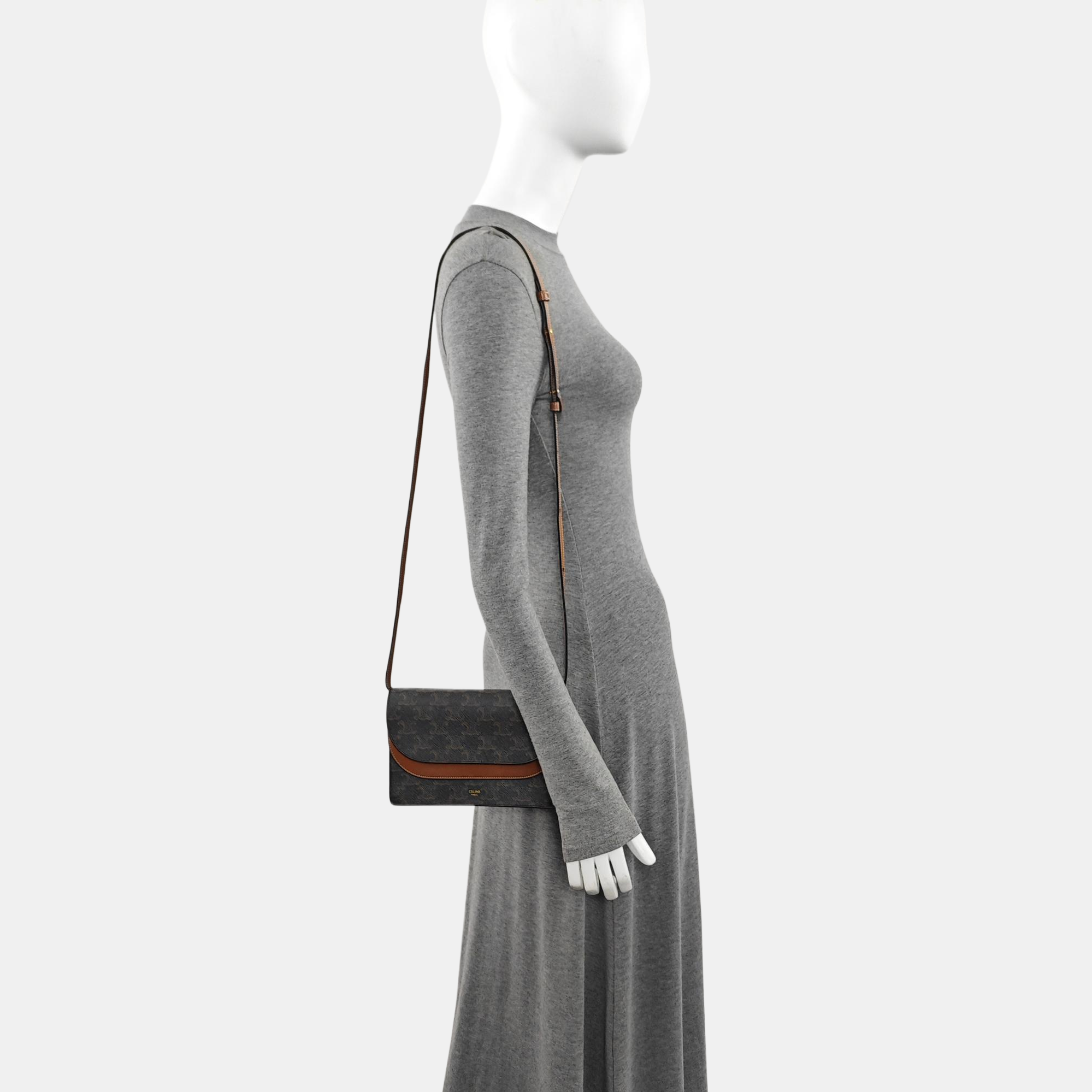 TRIOMPHE CANVAS Small Coated Canvas Brown
