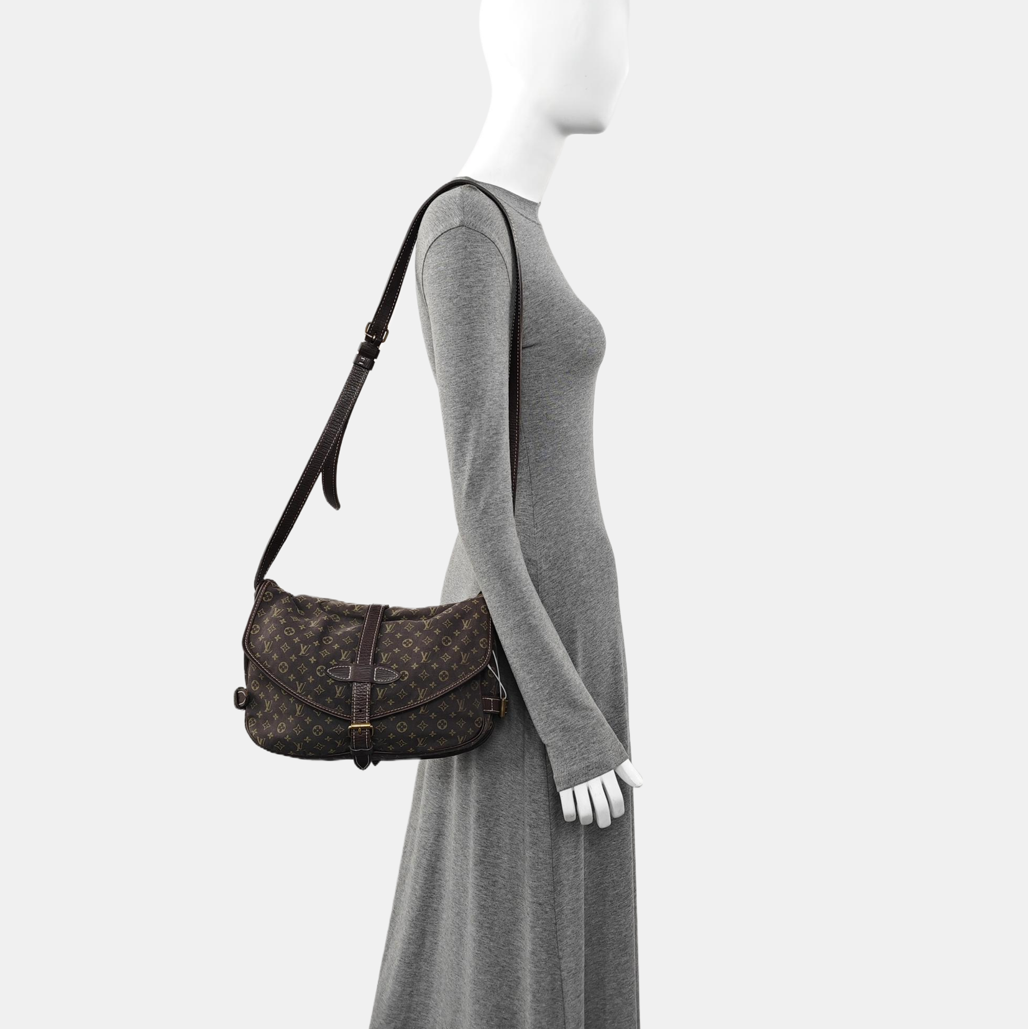 SAUMUR 28 Monogram Canvas Brown