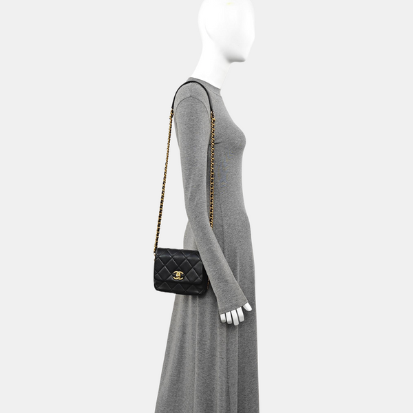 Quilted Lambskin Crossbody Bag Black