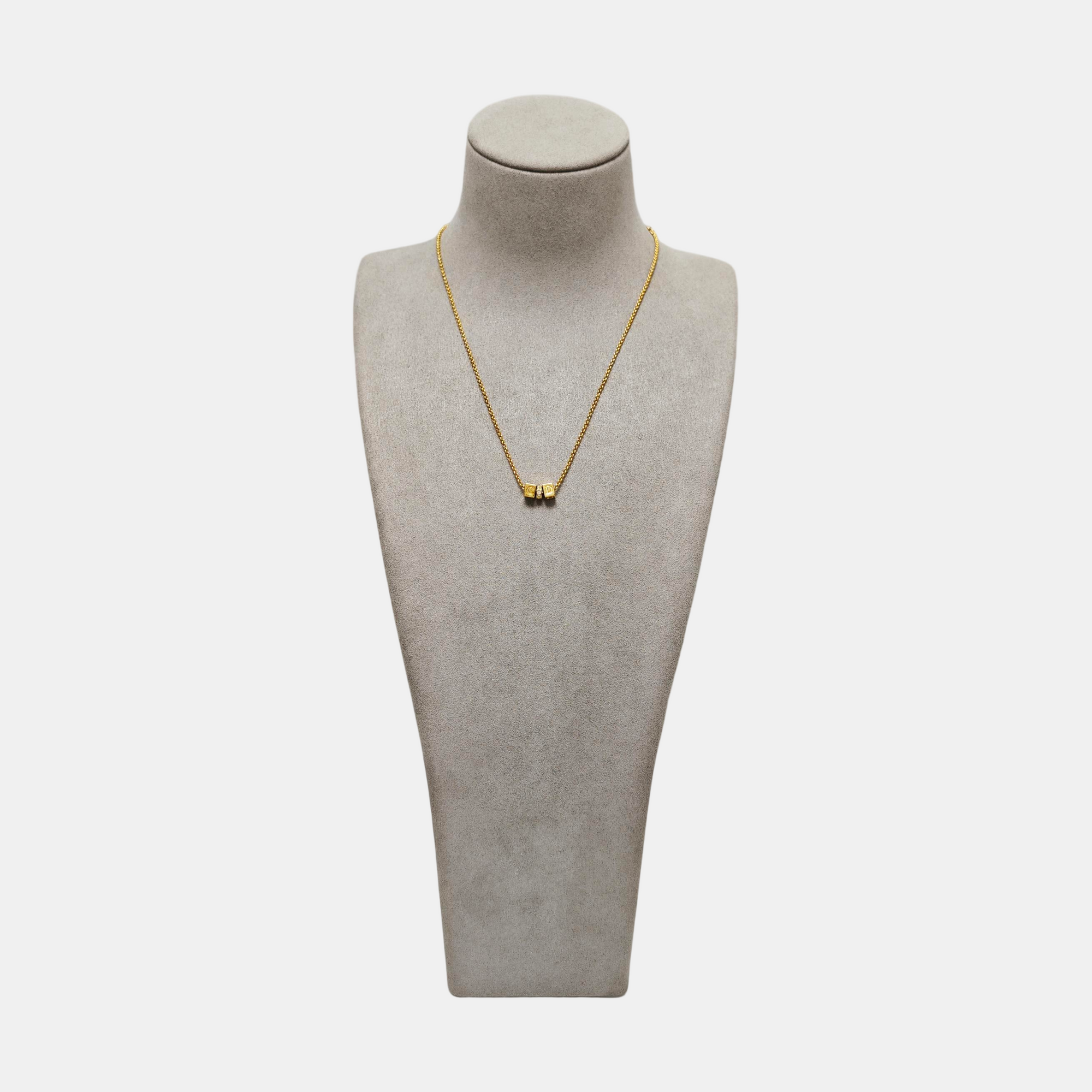 Lucky Square Metal Gold Necklace