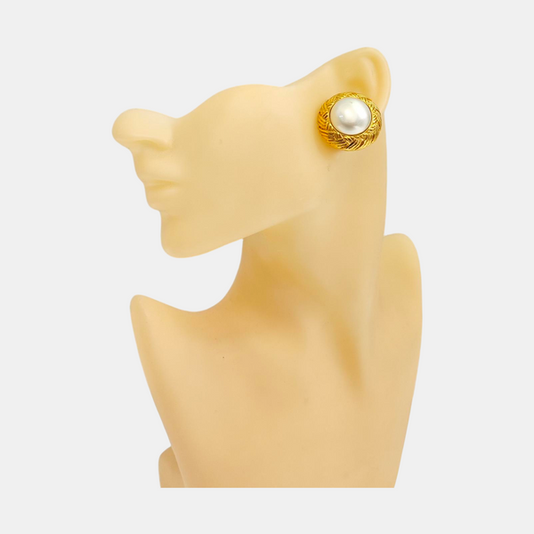 Metal Gold Clip On Earrings