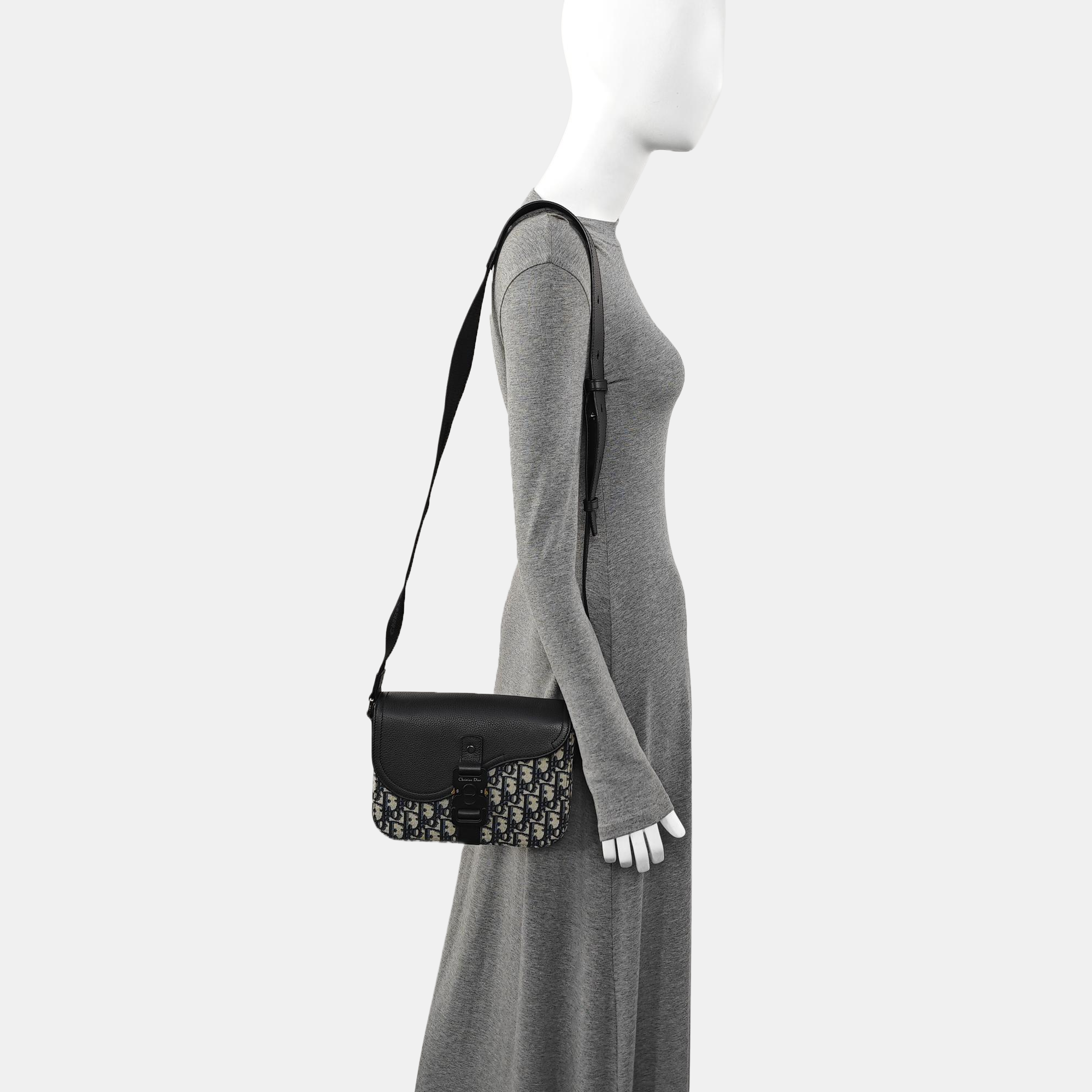 Saddle Mini Oblique Canvas Black