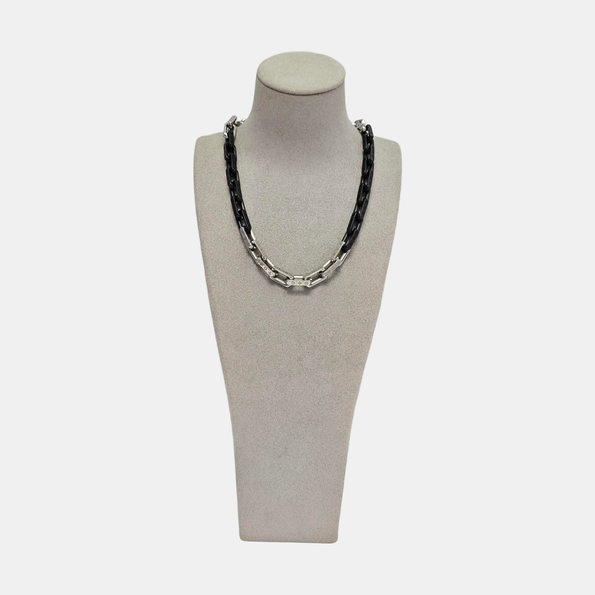 Metal Silver Necklace