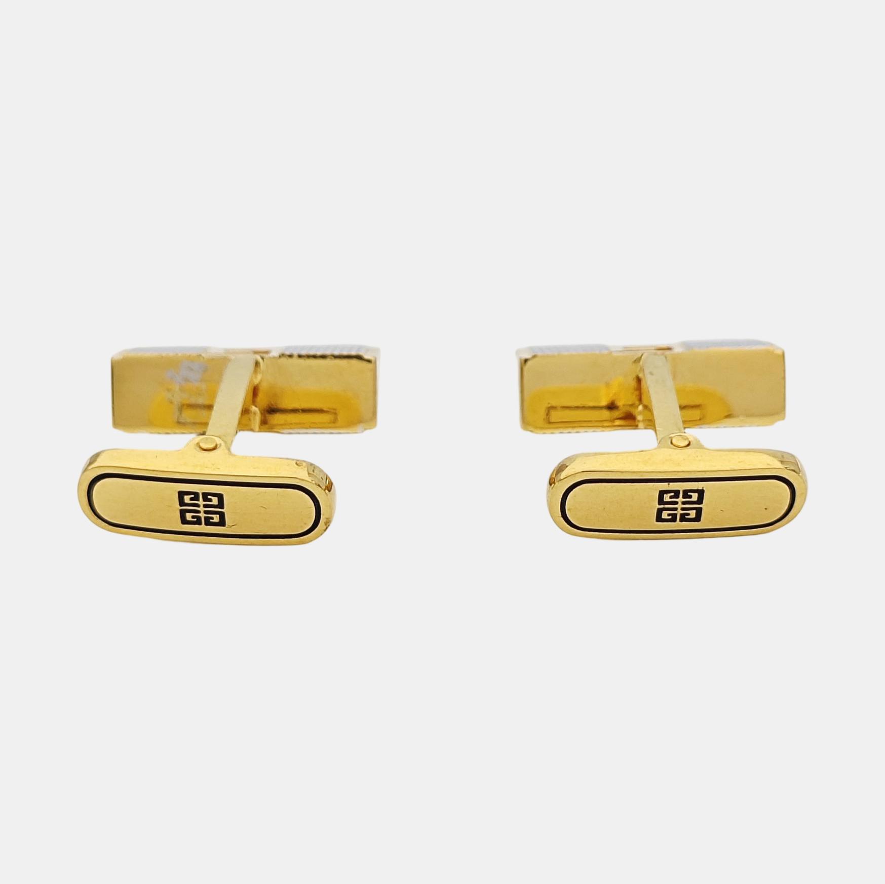 Metal Cufflink Gold
