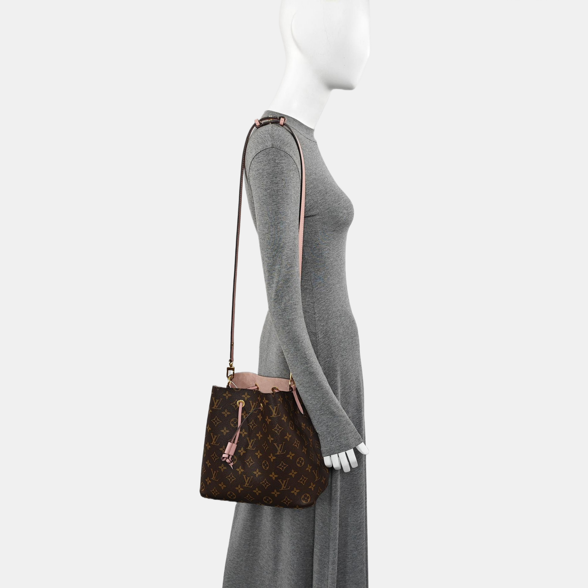 NÉONOÉ MM Monogram Coated Canvas Brown