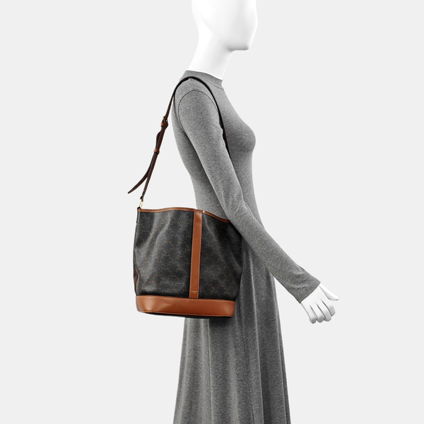 Authenticated pre-owned  TRIOMPHE CANVAS Medium Coated Canvas Brown - Bucket Bag at Looply