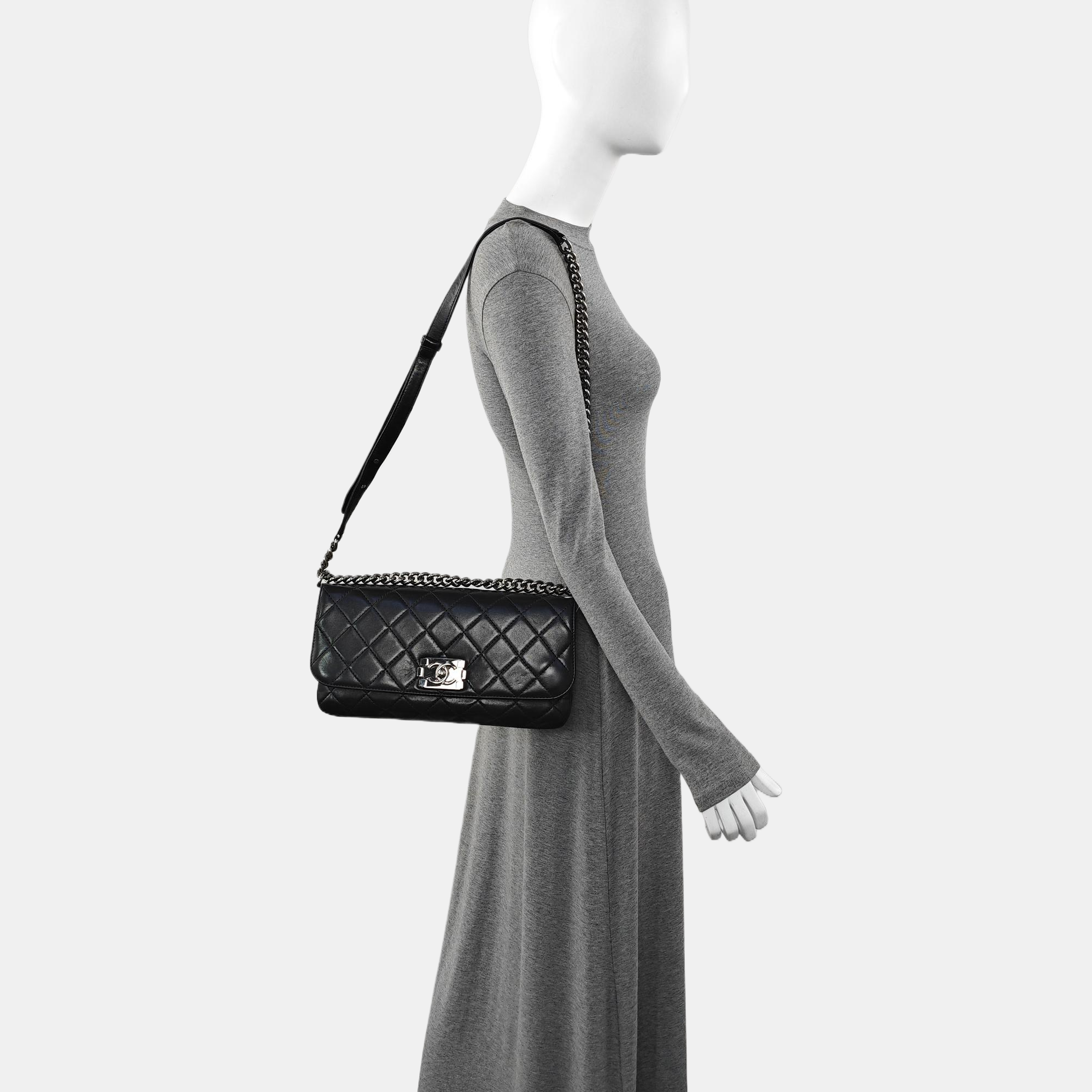 Authenticated pre-owned  BOY CHANEL Quilted Lambskin Black - Shoulder Bag at Looply