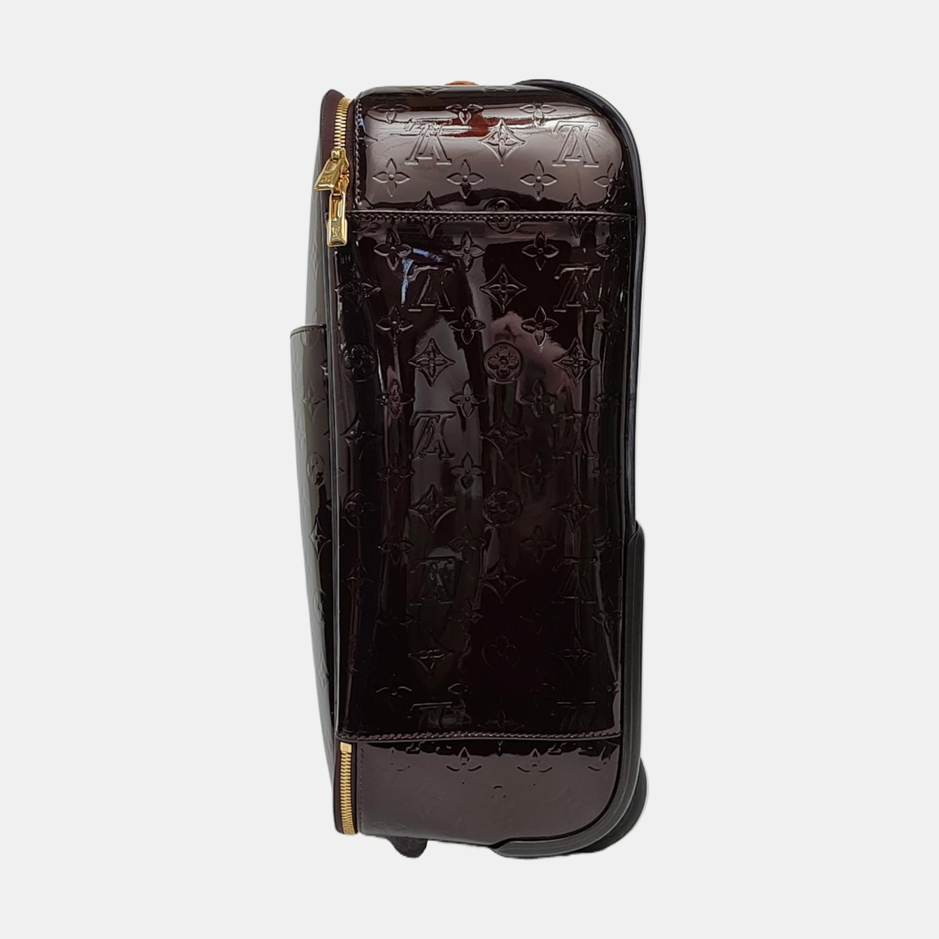 Authenticated pre-owned  PEGASE 45 Patent Leather Burgundy - Luggage at Looply