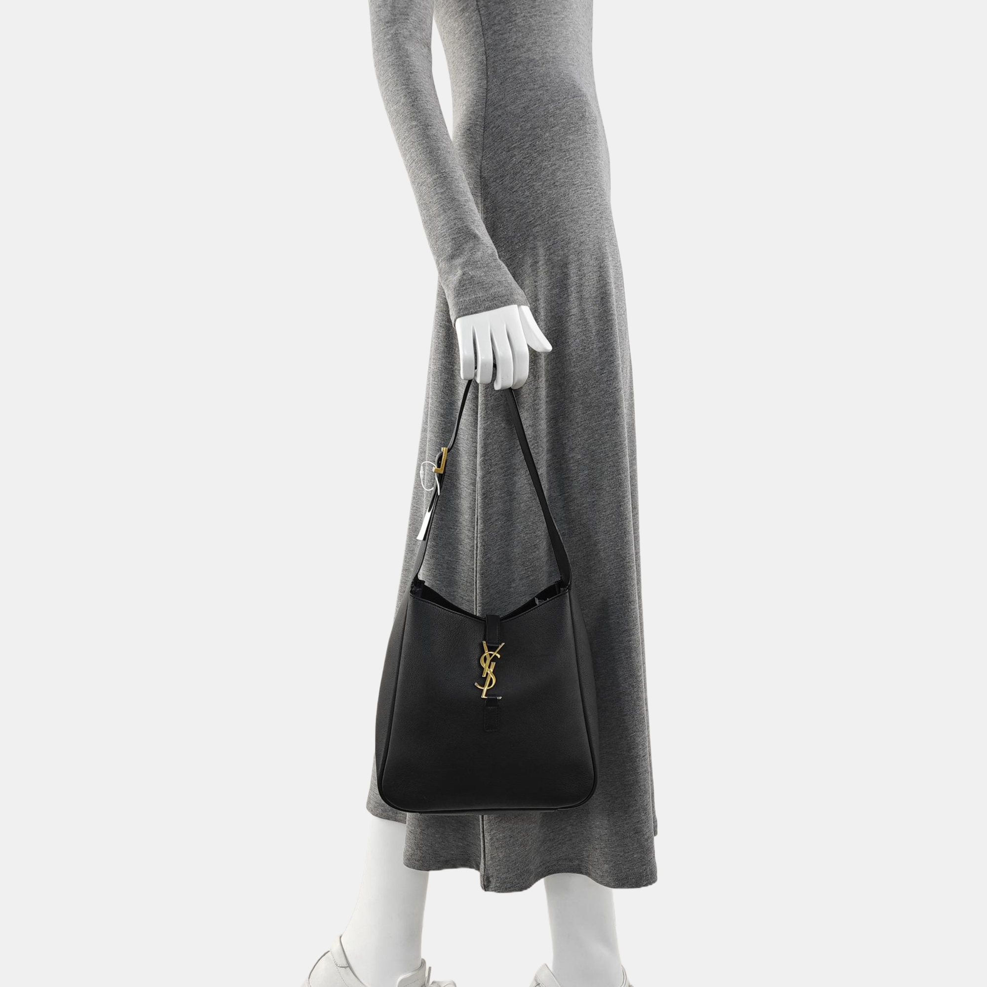 LE 5 À 7 Small Calfskin Black