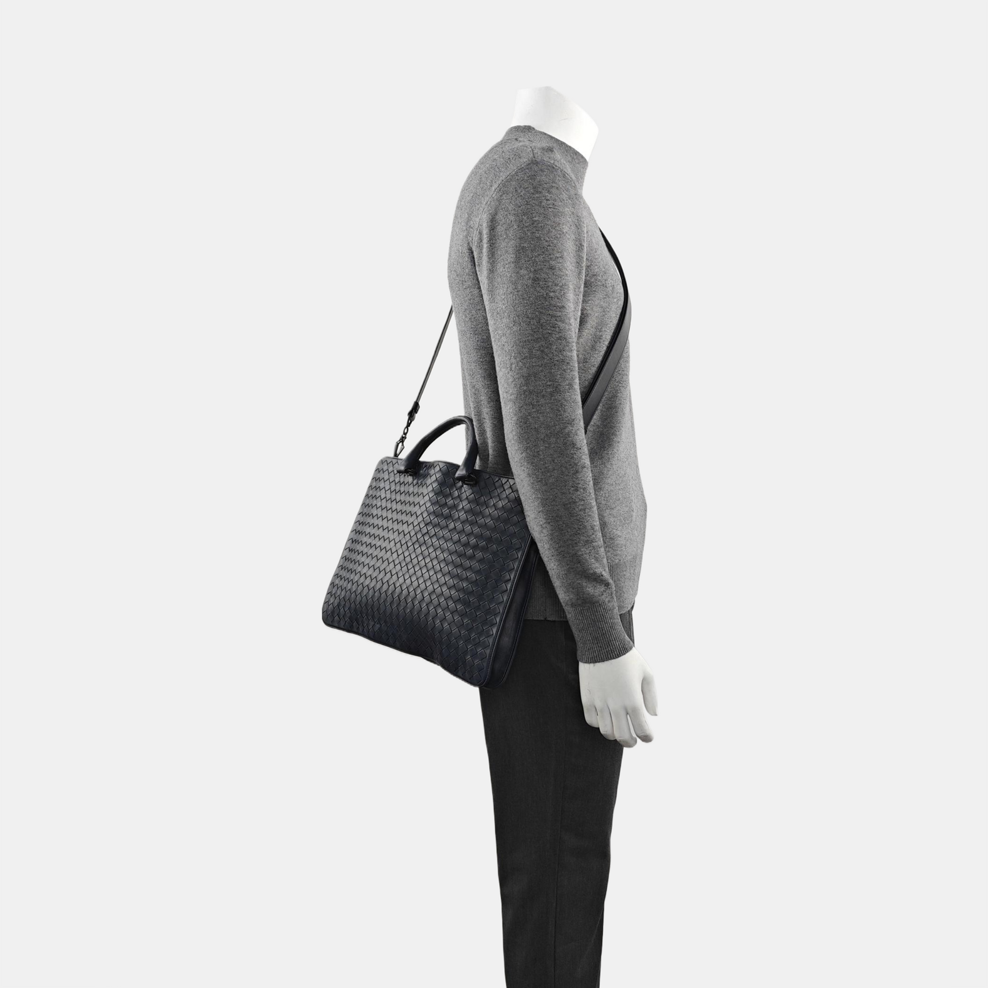 Calfskin Shoulder Bag Blue