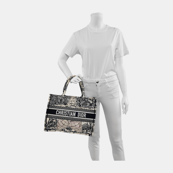 Authenticated pre-owned  Book Tote Medium Canvas Blue - Tote Bag at Looply