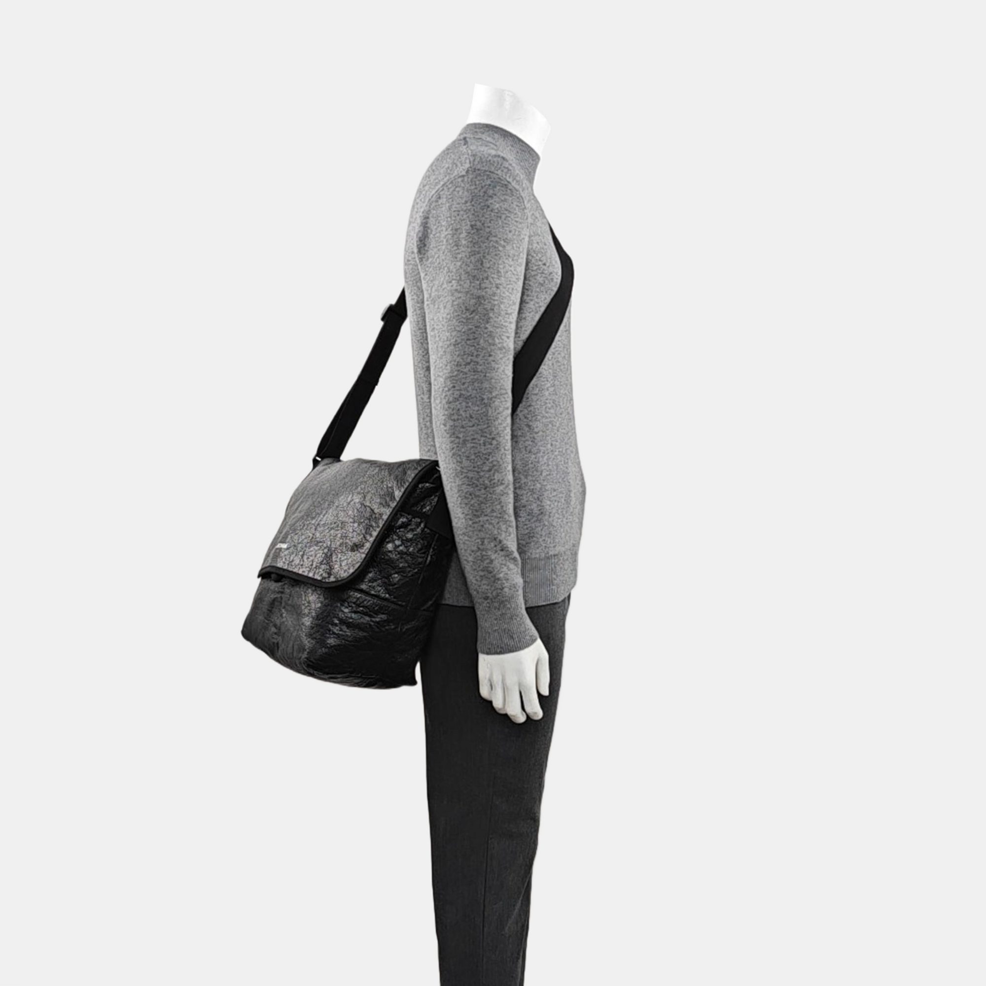 Calfskin Shoulder Bag Black