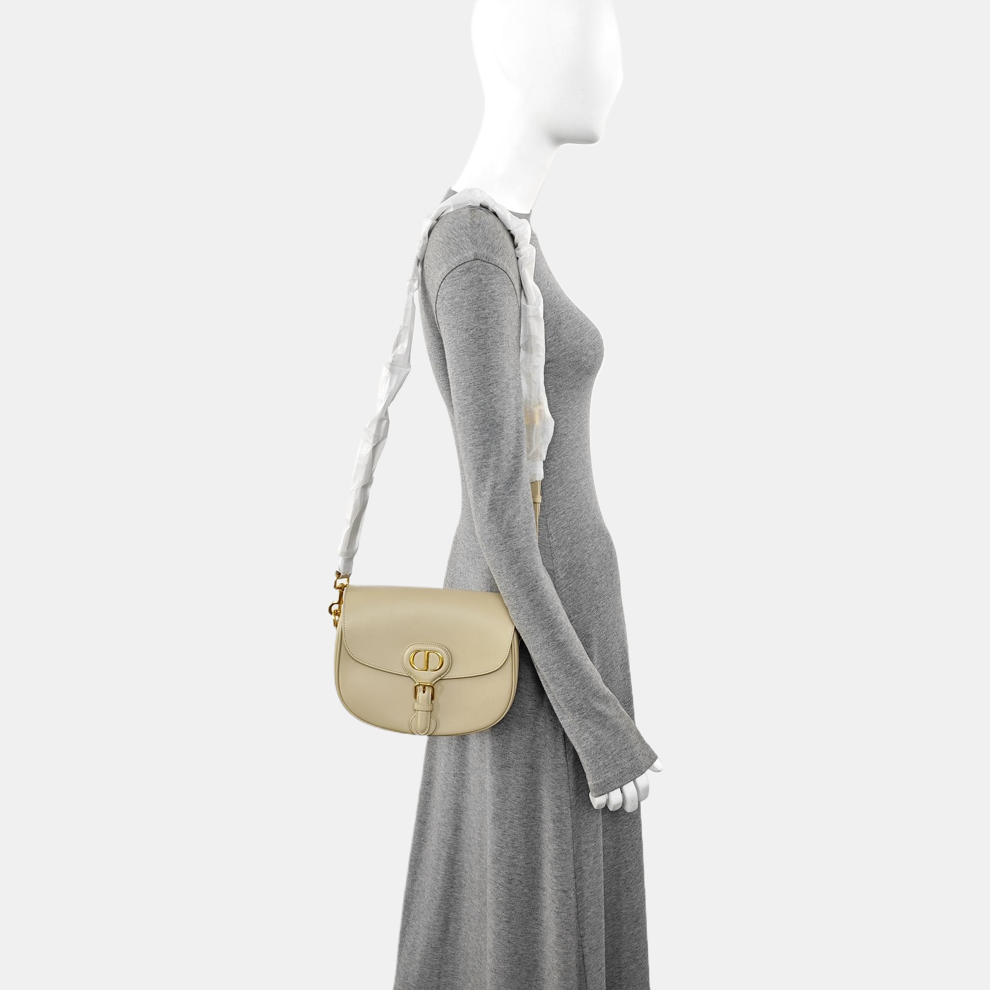 Bobby Medium Calfskin Beige