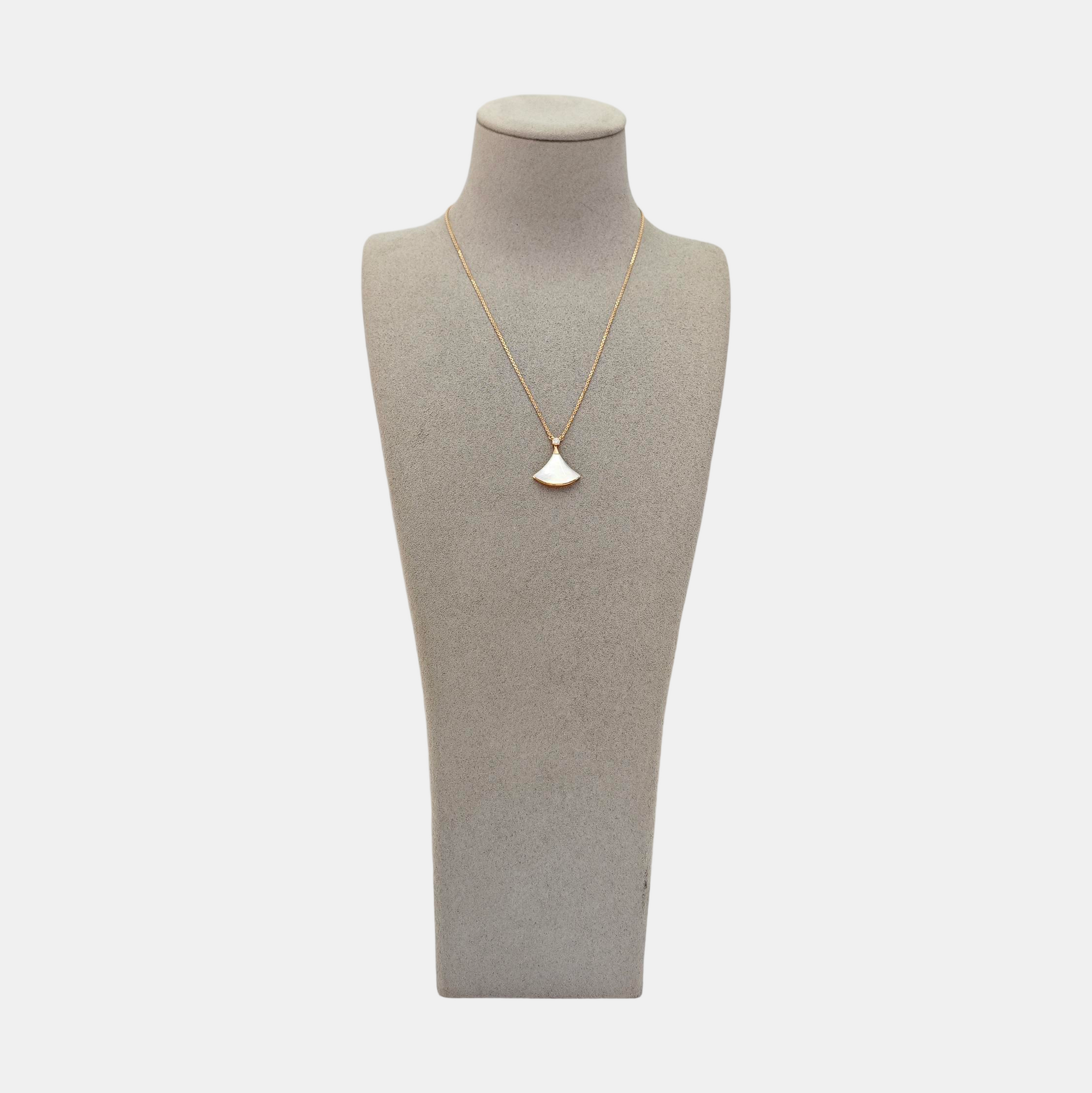DIVAS' DREAM 18k Rose Gold Necklace