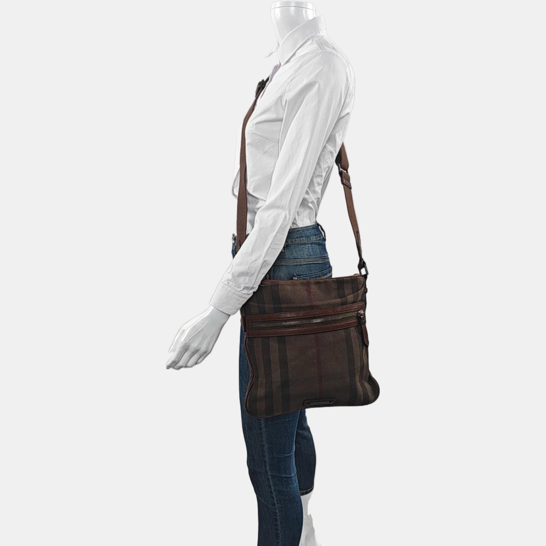 Canvas Brown