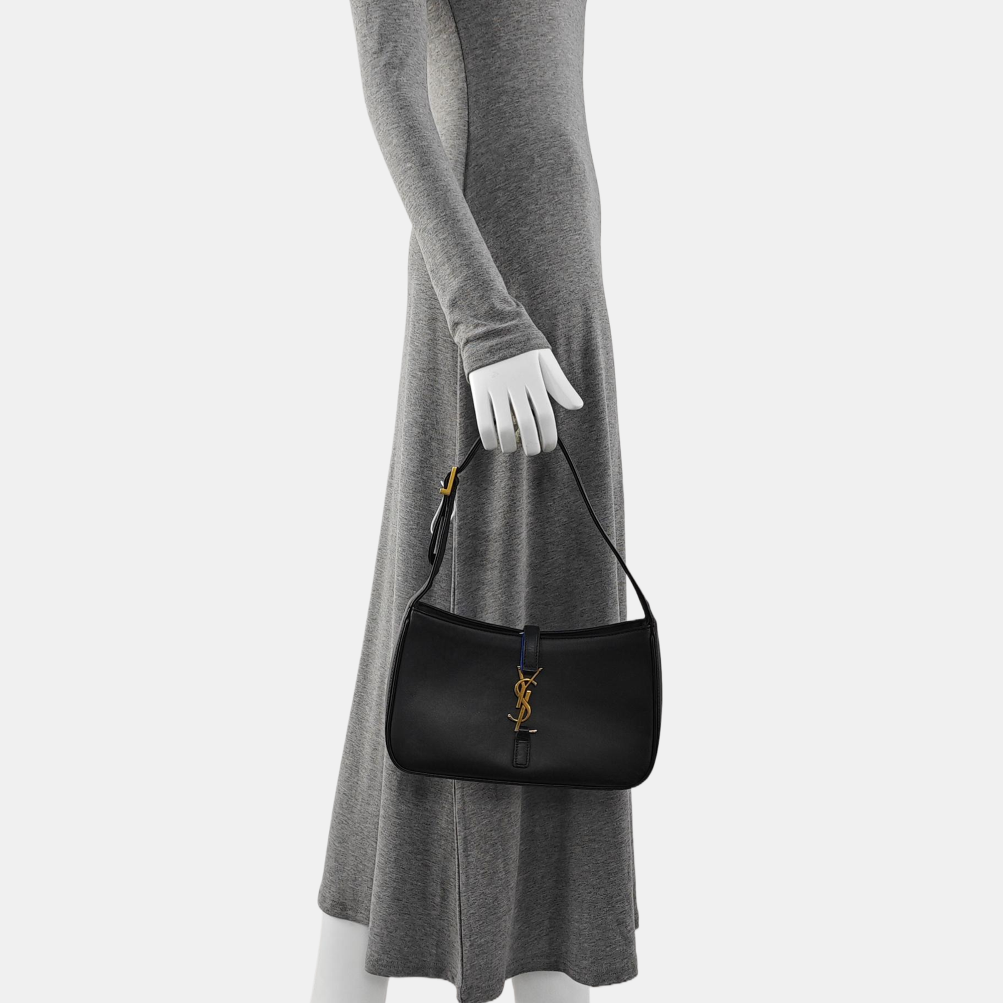 LE 5 À 7 Small Calfskin Black