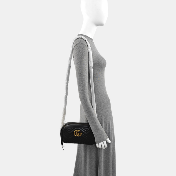 GG Marmont Small Quilted Calfskin Black