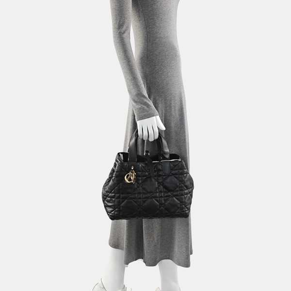 Toujours Medium Cannage Calfskin Black