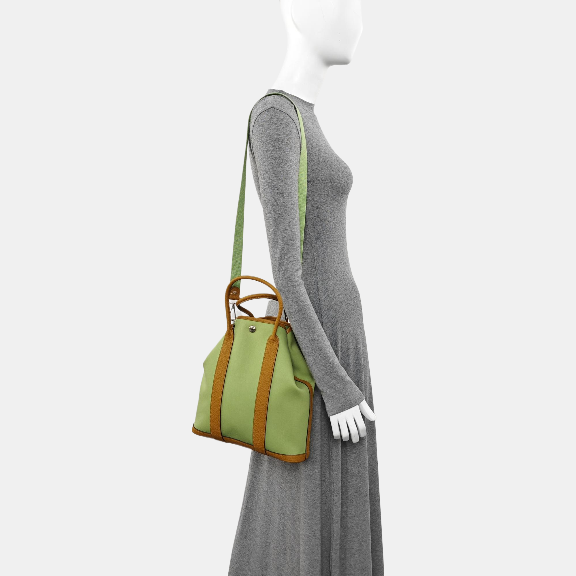 Garden Party 28 Canvas Green