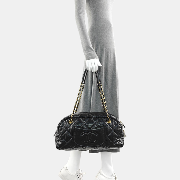 Quilted Calfskin Shoulder Bag Black
