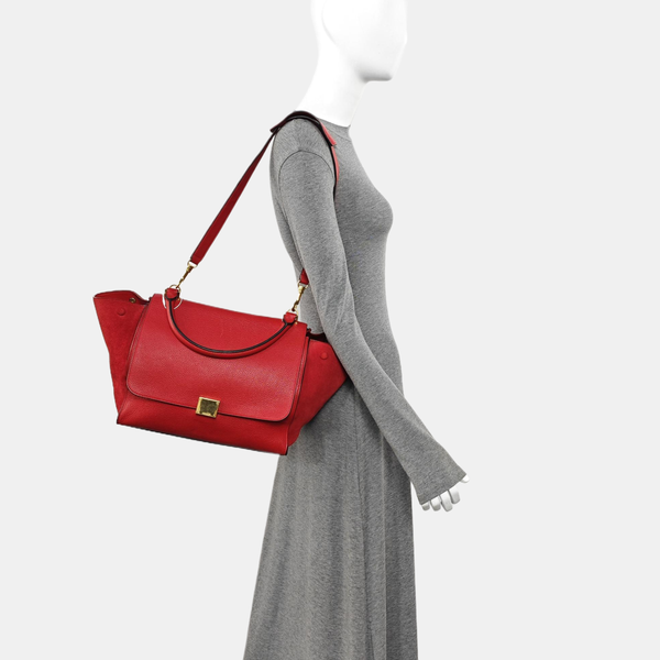 TRAPEZE Medium Calfskin Red