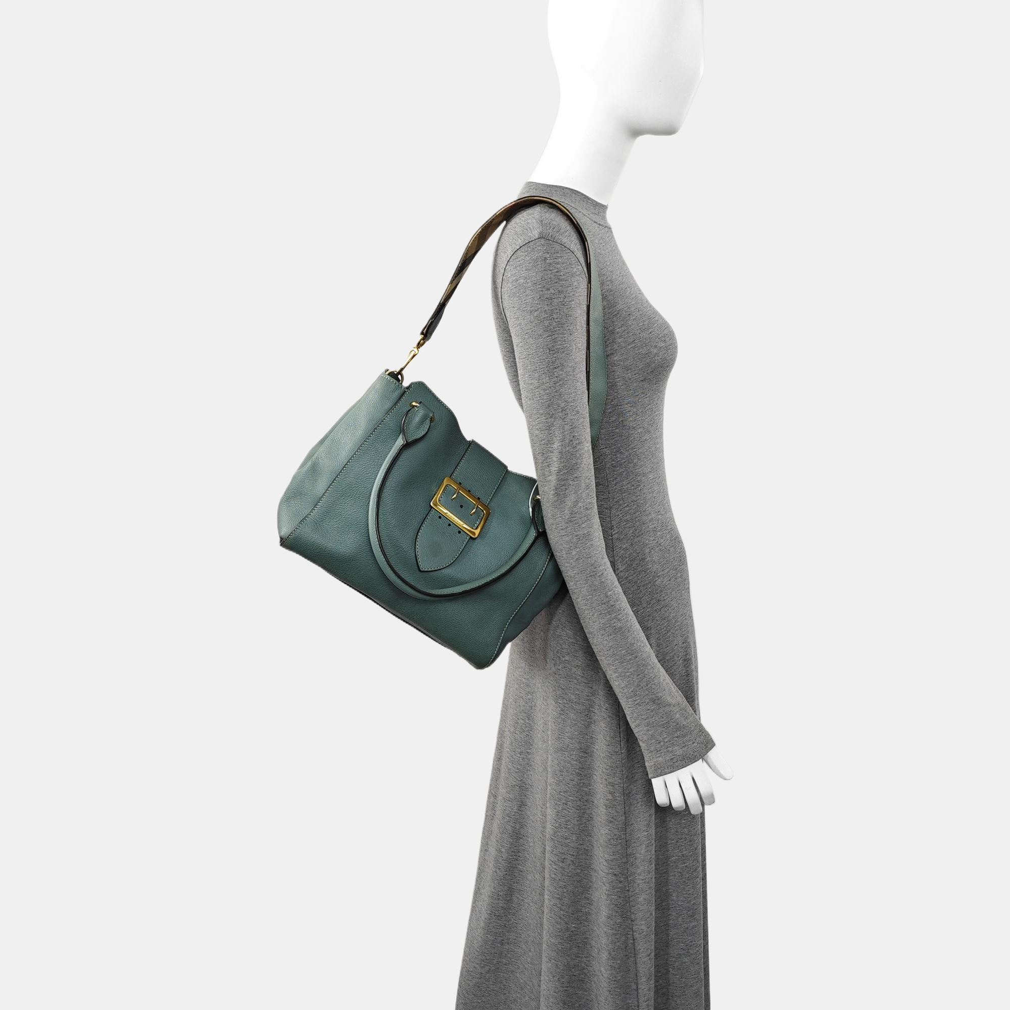 Buckle Medium Calfskin Green
