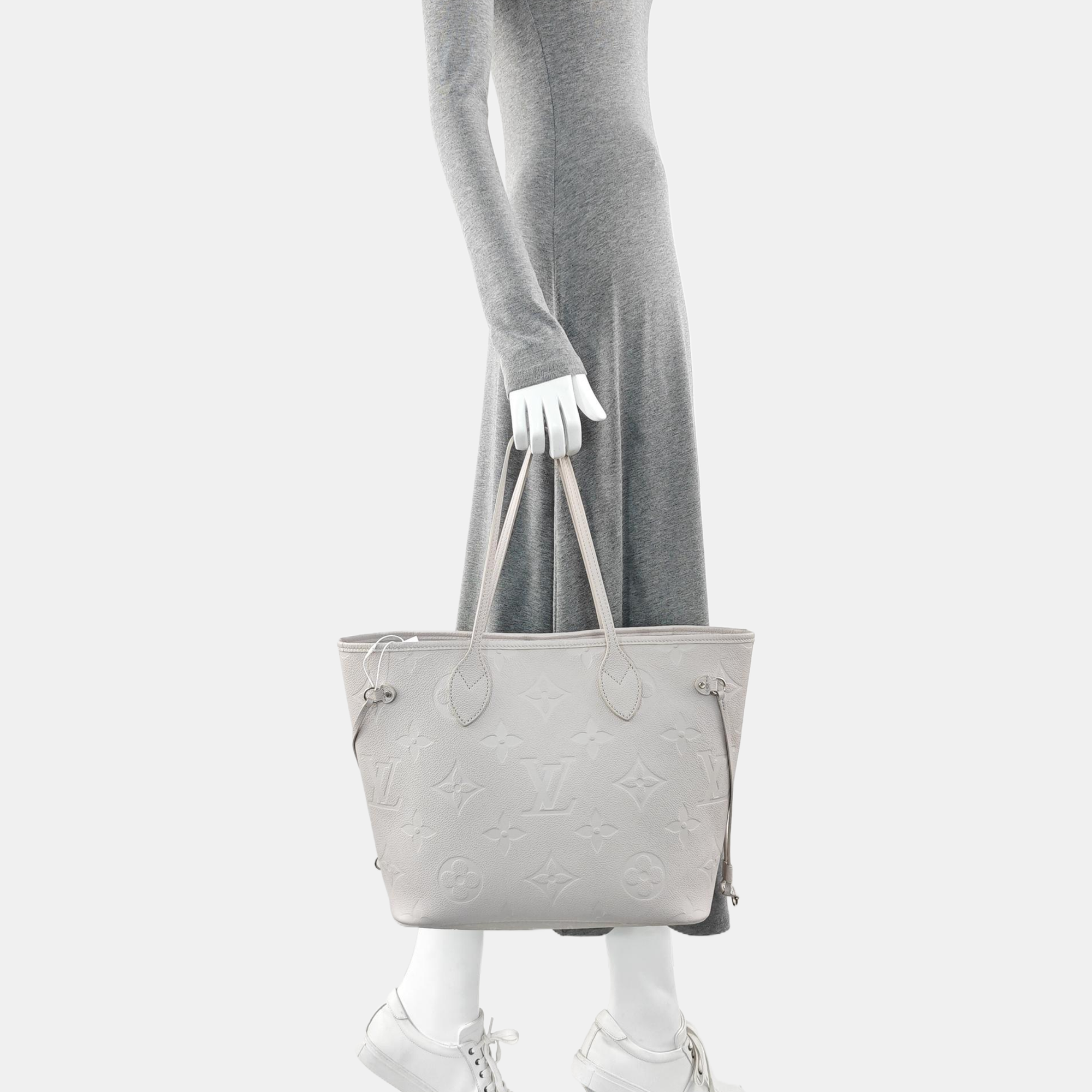 NEVERFULL MM Monogram Calfskin Gray