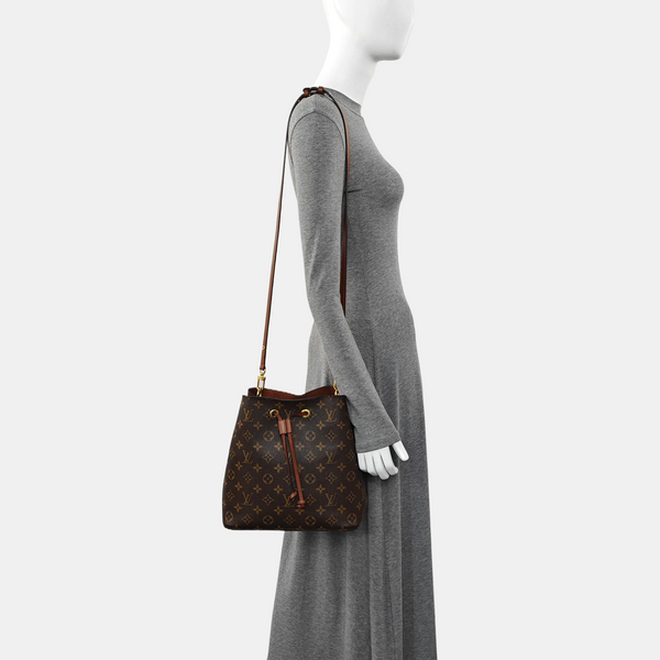 NÉONOÉ MM Monogram Coated Canvas Brown