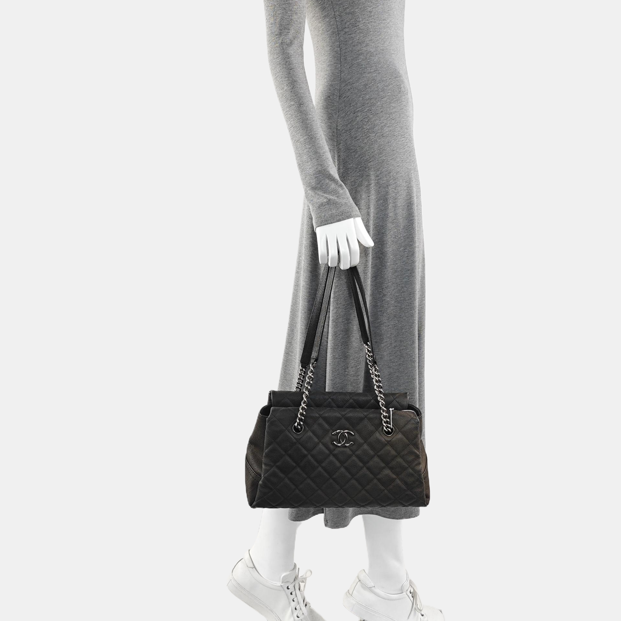 Quilted Grained Calfskin Black