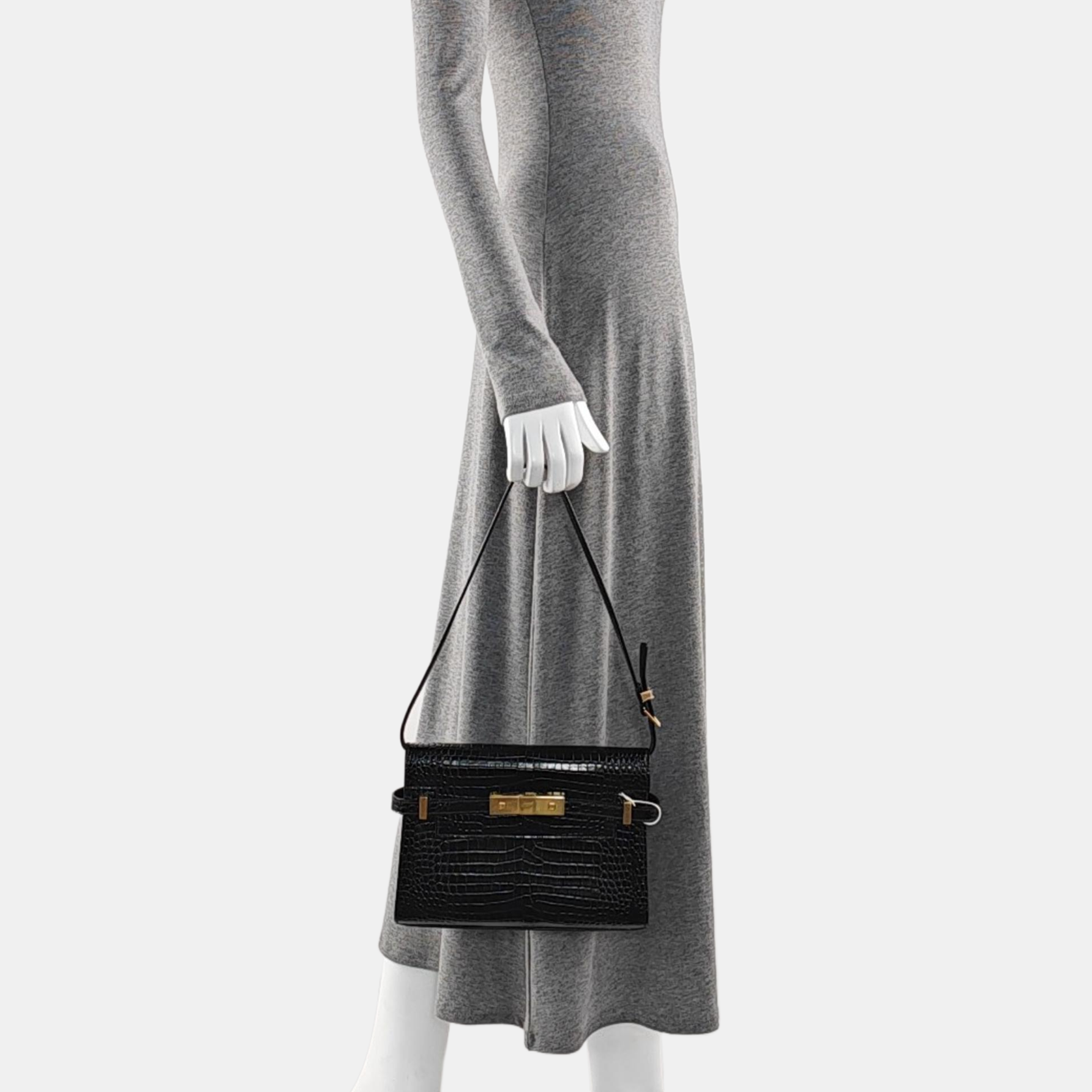 MANHATTAN Small Calfskin Black