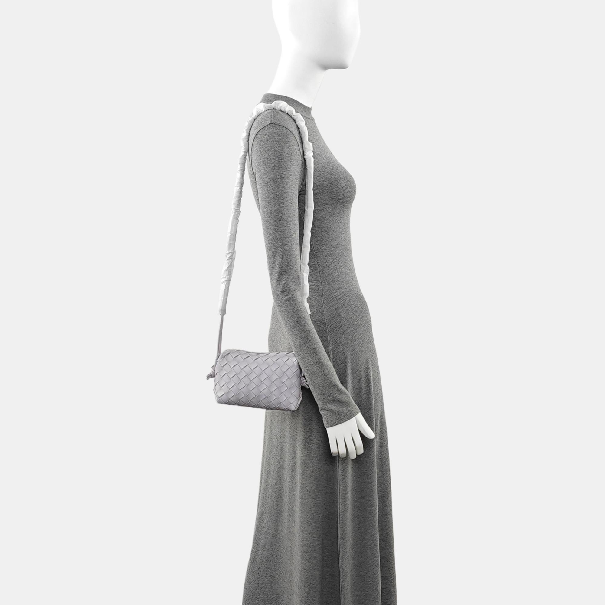 Authenticated pre-owned  Loop Lambskin Purple - Shoulder Bag at Looply