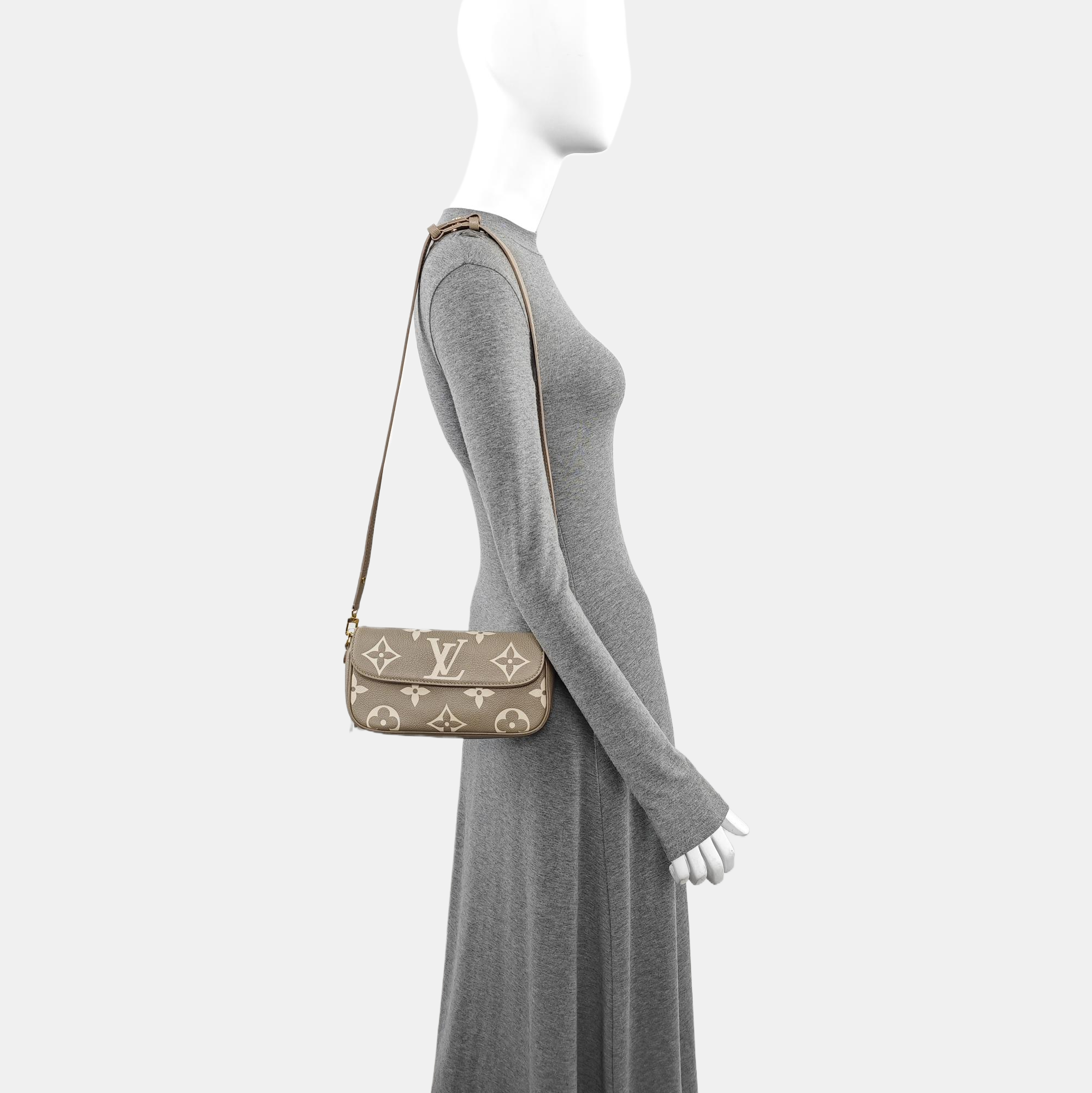 IVY Monogram Calfskin Gray