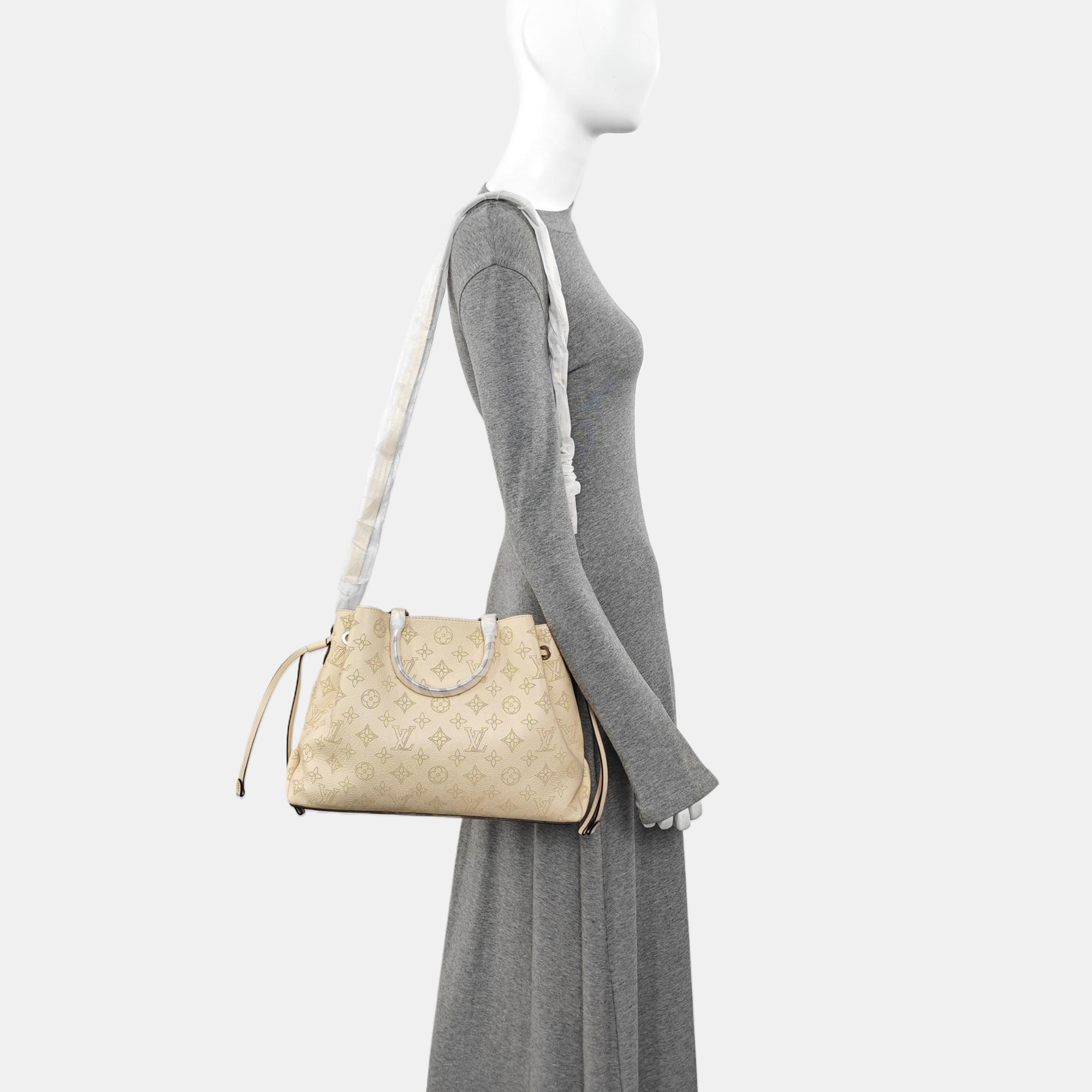 BELLA TOTE Monogram Calfskin Beige