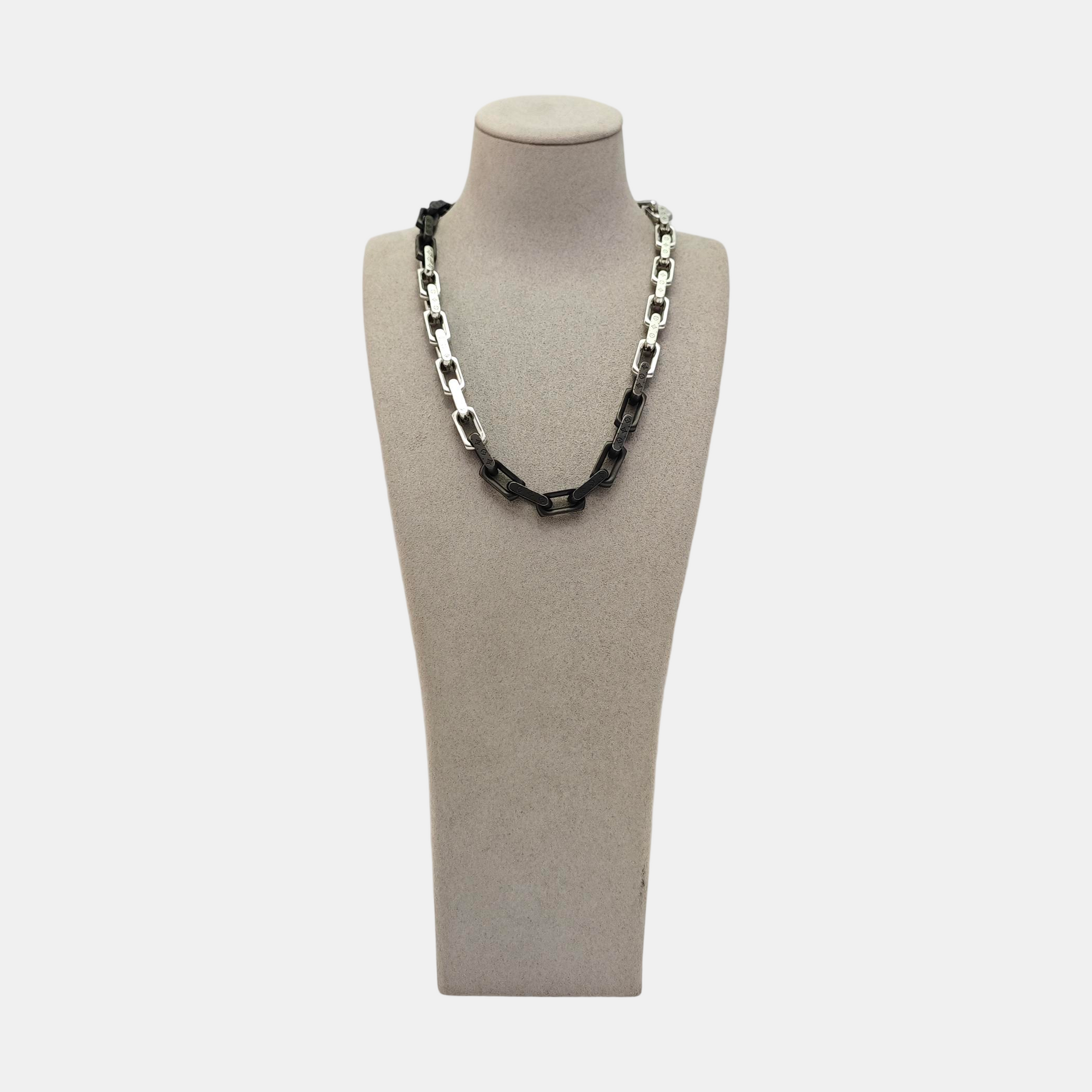 Metal Silver Necklace
