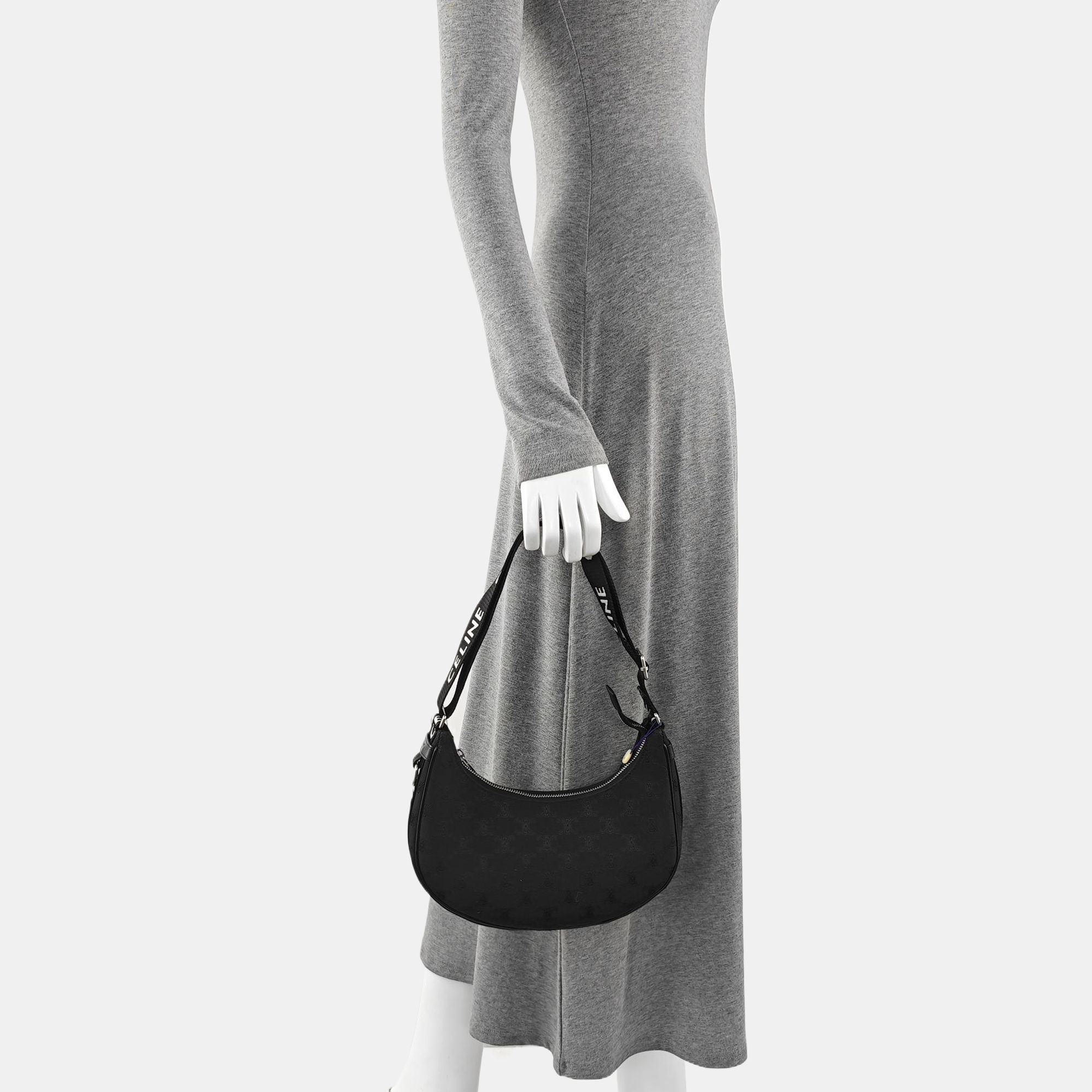 AVA Small Canvas Black