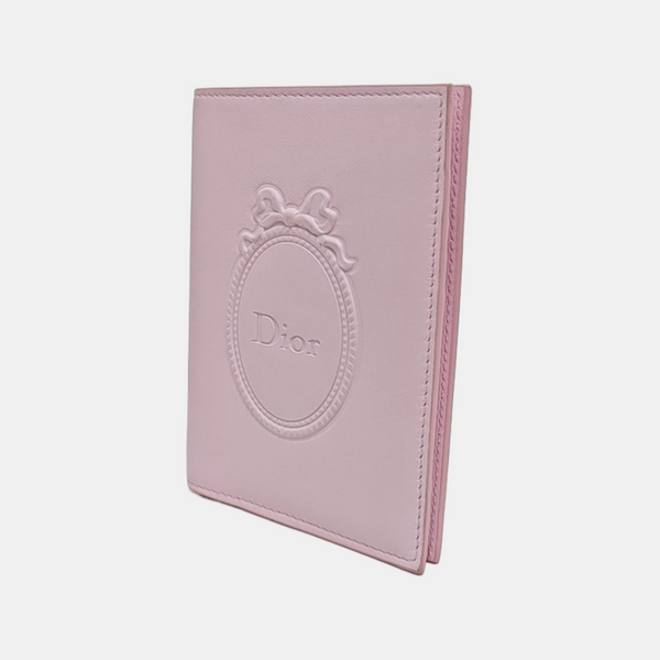 Salon  Médaillon Calfskin Pink Passport Holder