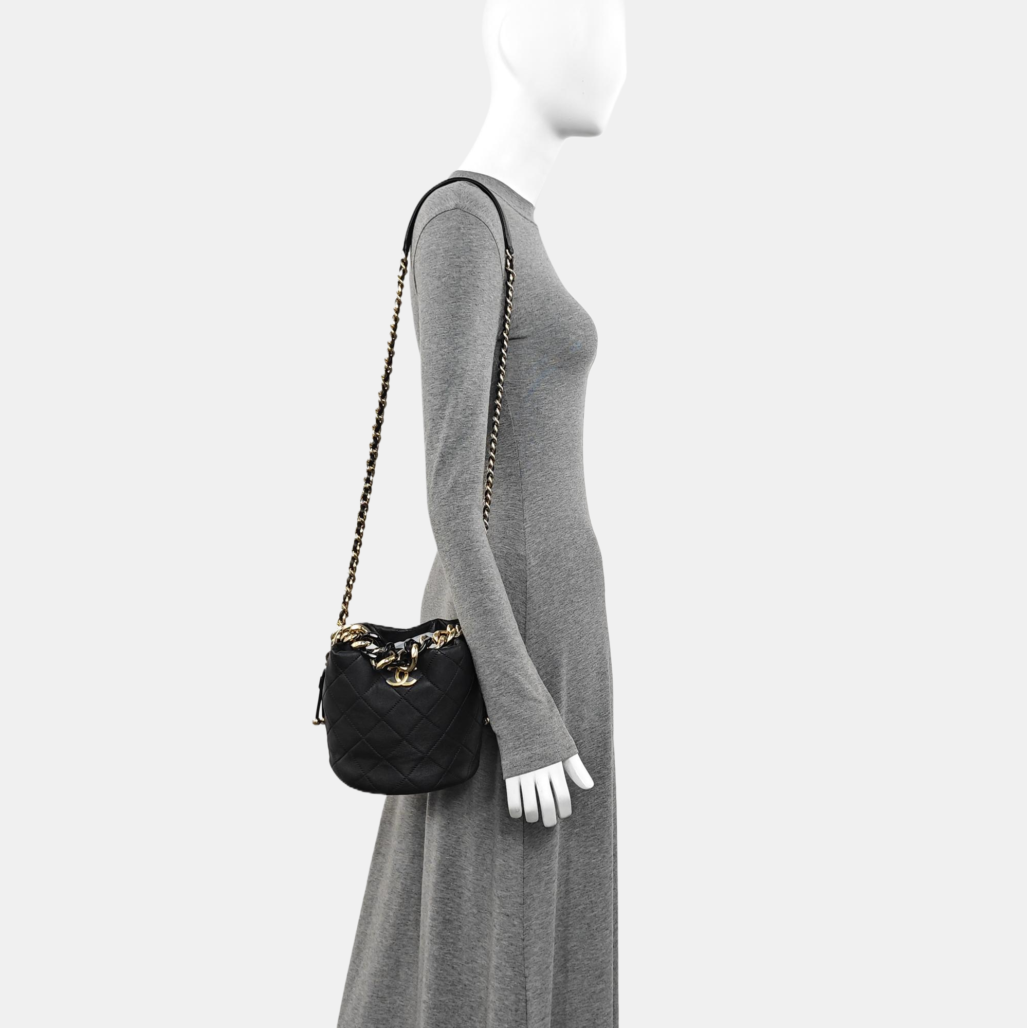 DRAWSTRING Quilted Lambskin Black
