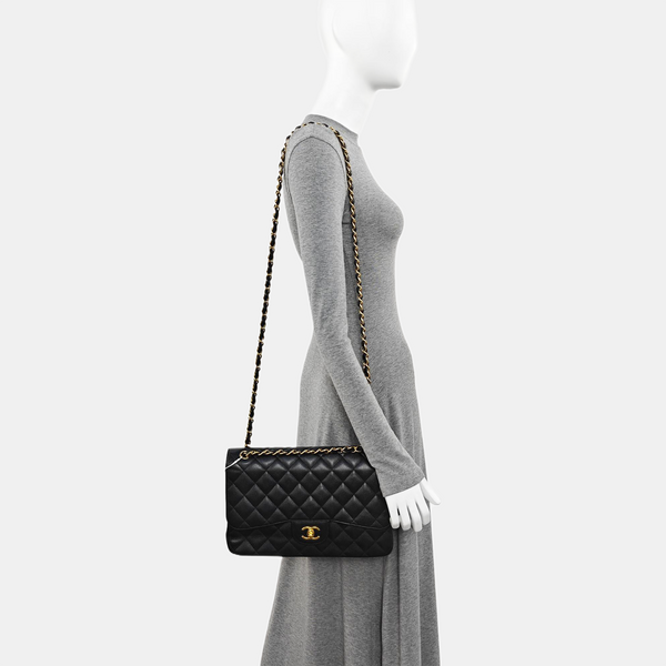 CLASSIC FLAP Jumbo Quilted Grained Calfskin Black