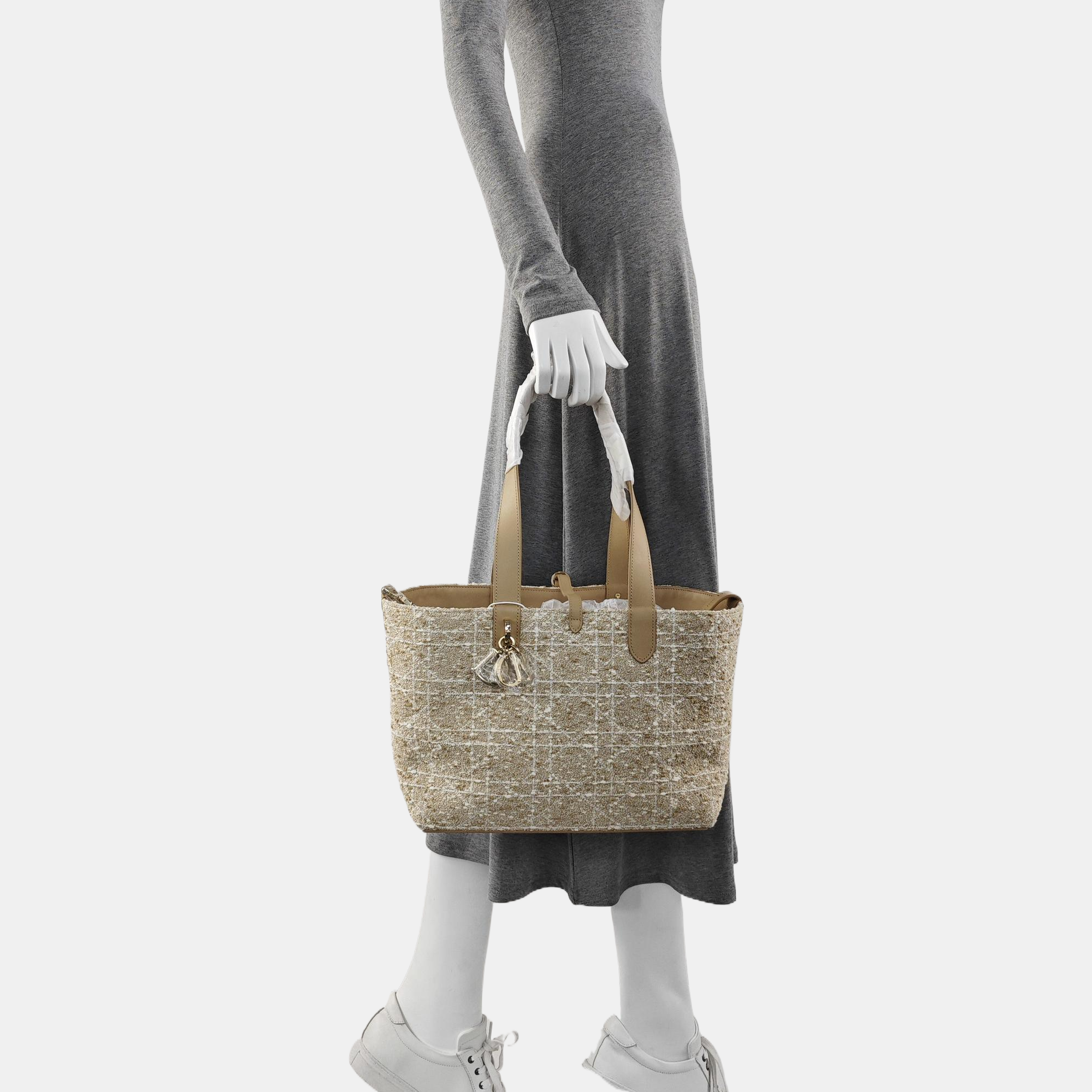 Toujours Medium Cannage Wool Beige