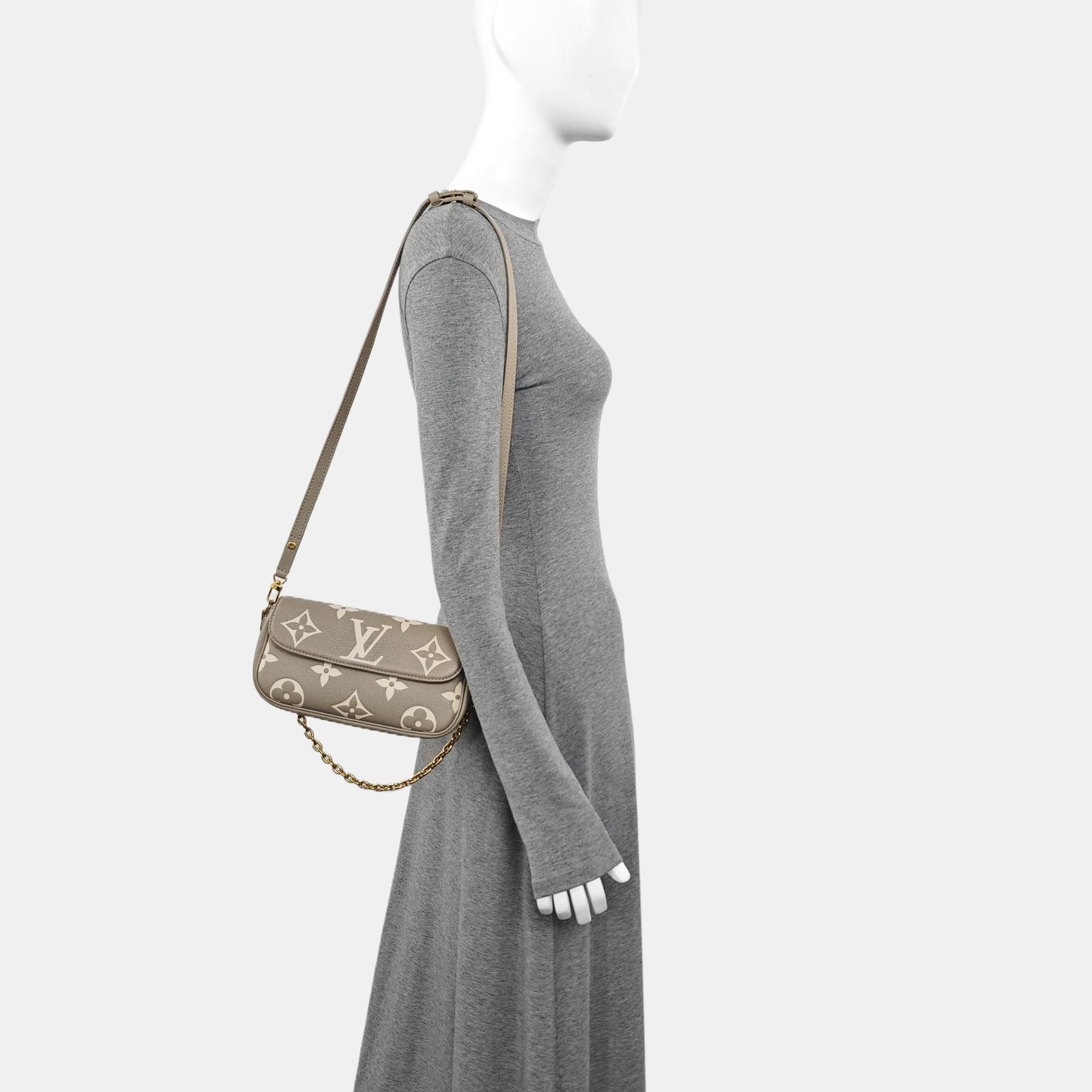 IVY Monogram Calfskin Gray