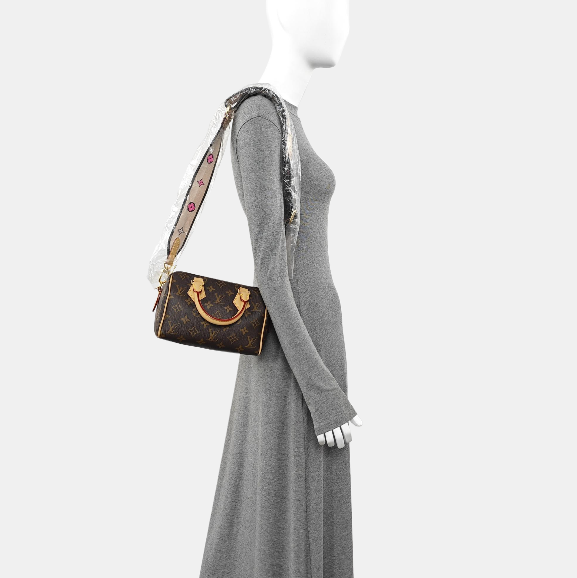 SPEEDY 20 Monogram Coated Canvas Brown