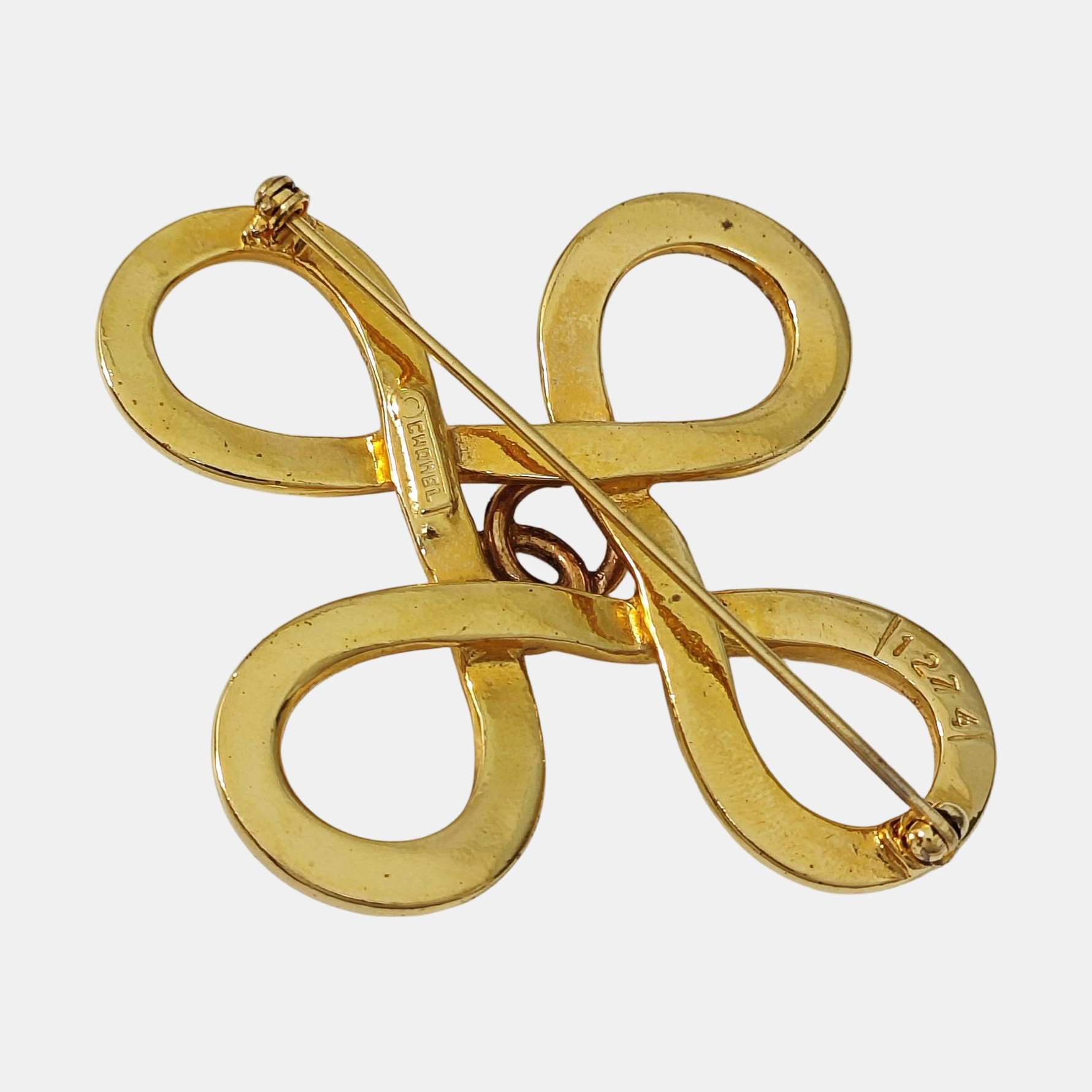 Metal Gold Brooch