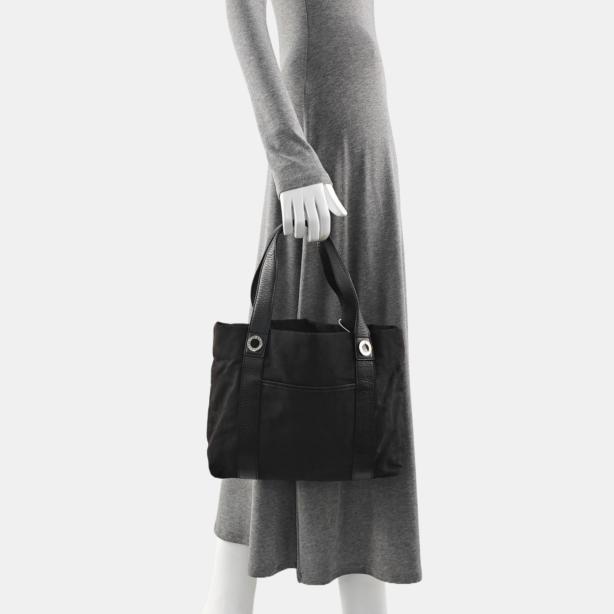 SOPHIA Small Canvas Black
