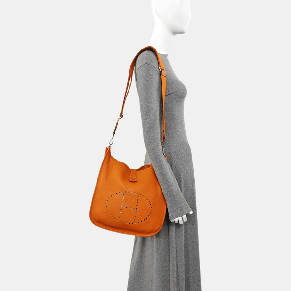 Evelyne GM Clemence Orange
