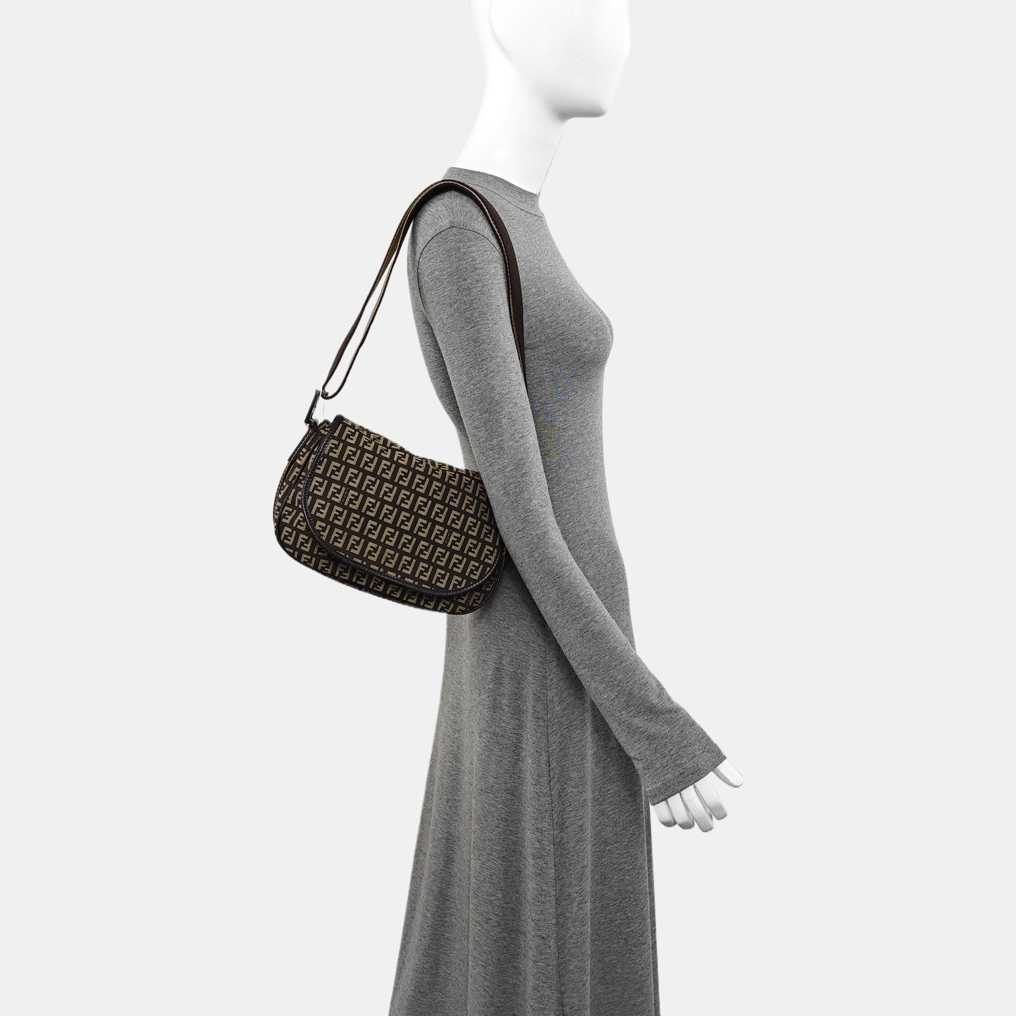 Canvas Shoulder Bag Brown