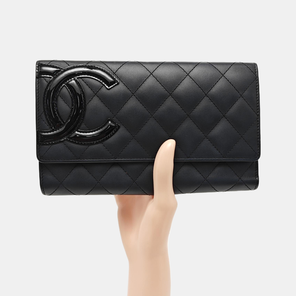 Authenticated pre-owned  CAMBON Quilted Calfskin Black - Clutch at Looply